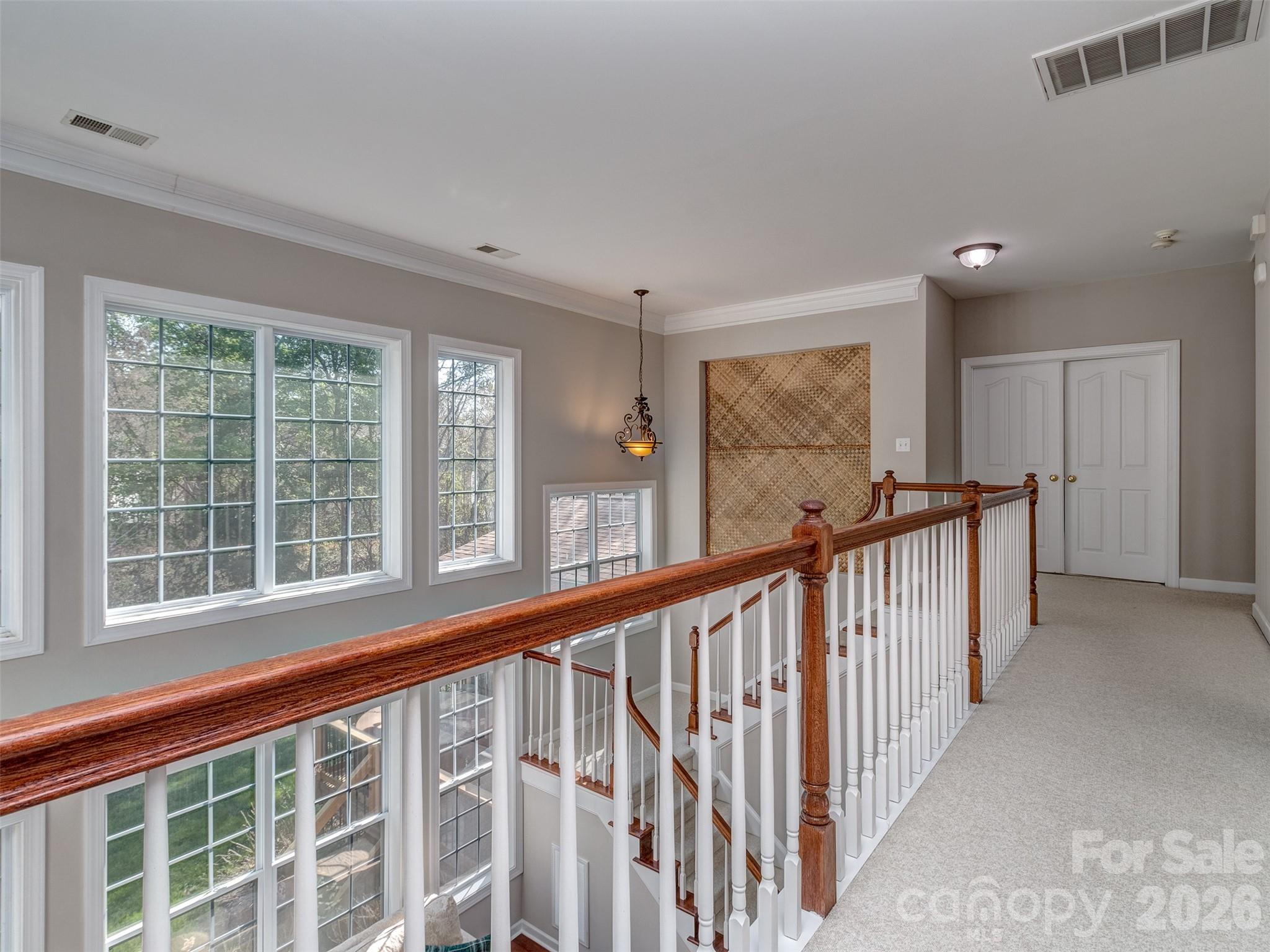 12103 Crescent Run Court — Charlotte
