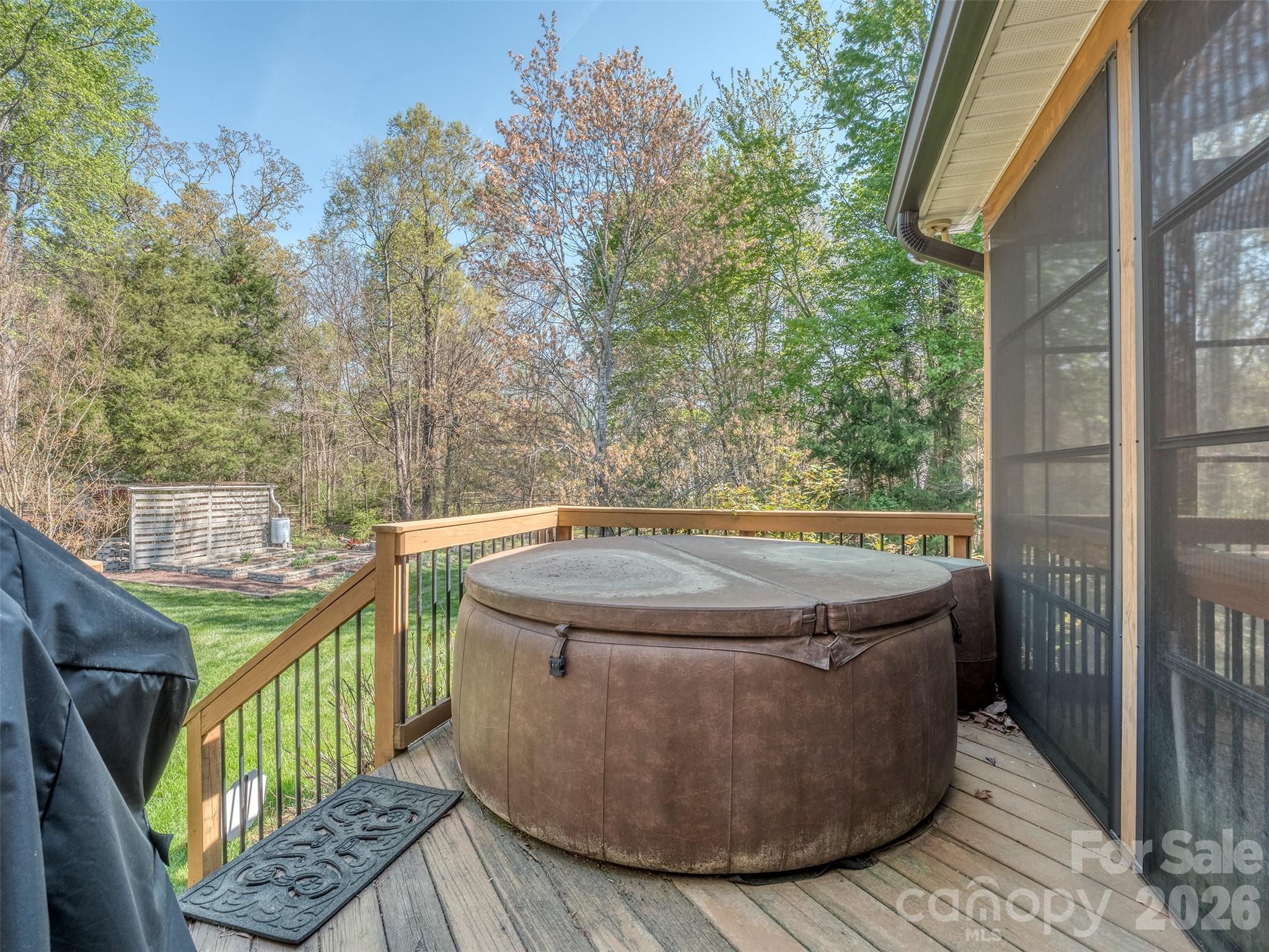 12103 Crescent Run Court — Charlotte