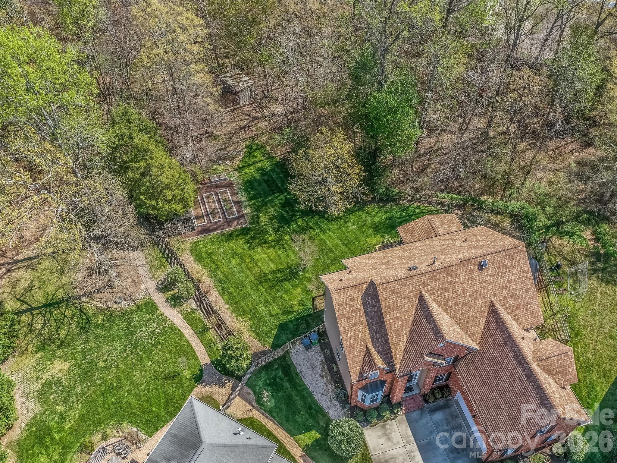 12103 Crescent Run Court — Charlotte