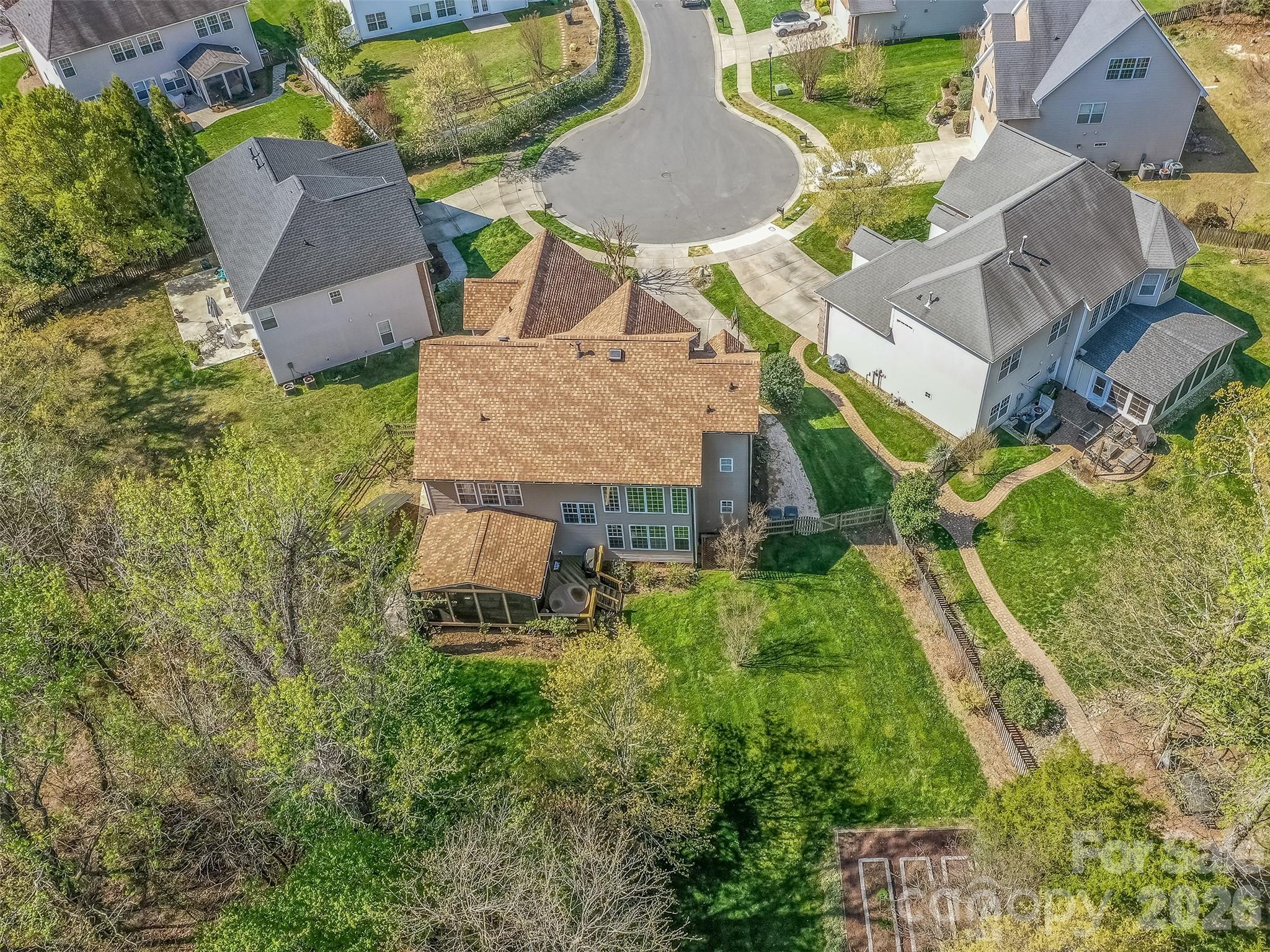 12103 Crescent Run Court — Charlotte