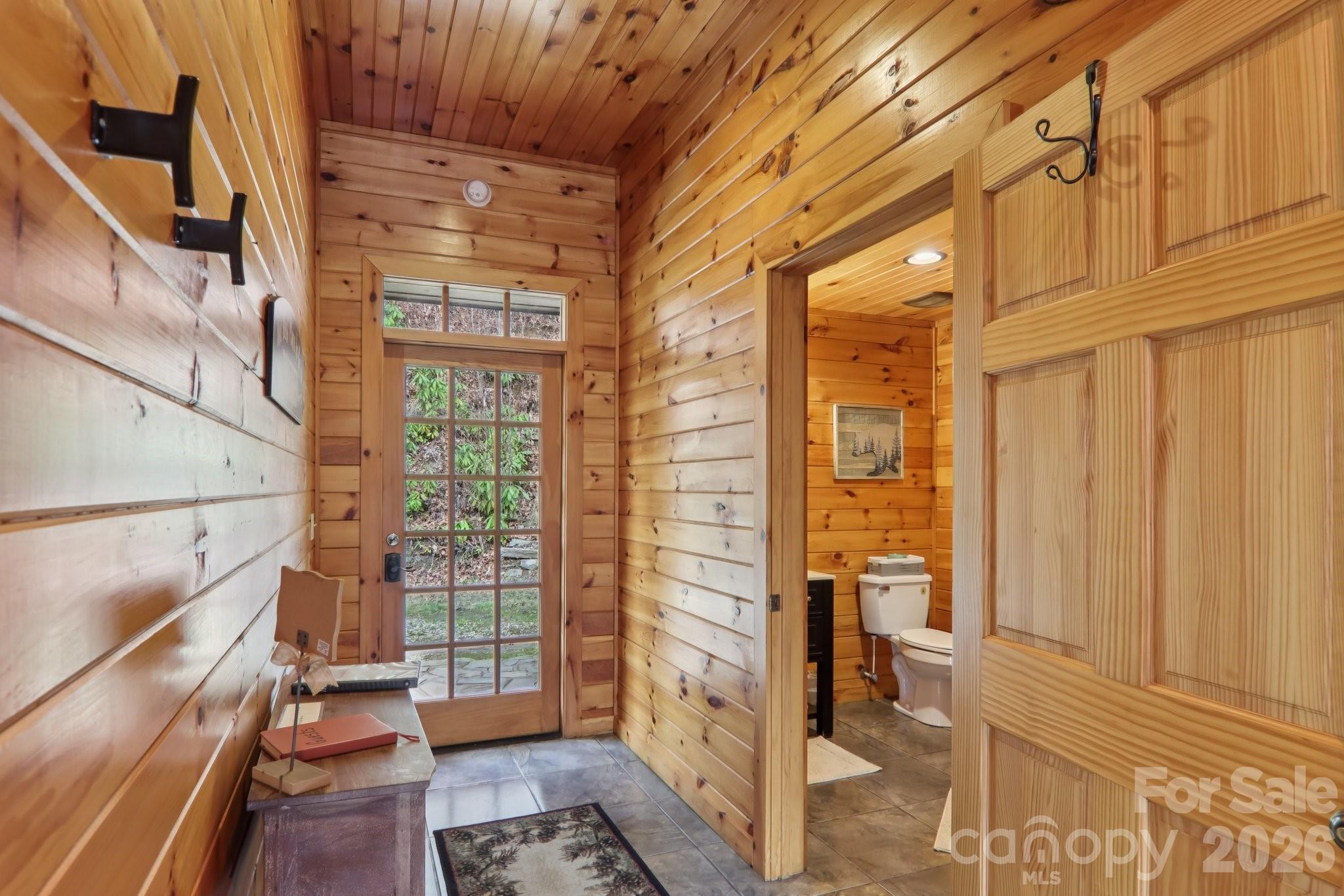 1012 Alarka Highlands Drive — Bryson City