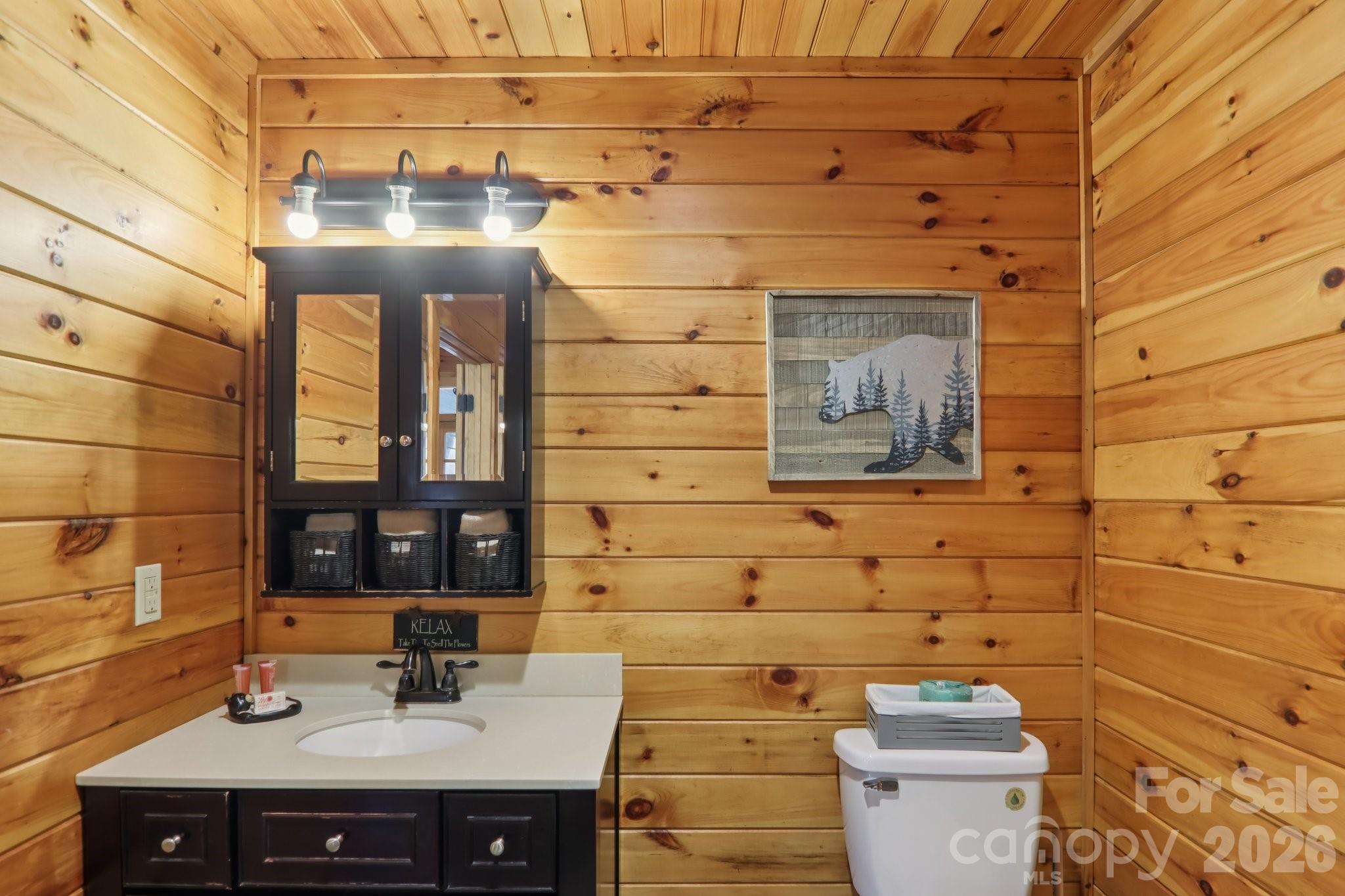 1012 Alarka Highlands Drive — Bryson City