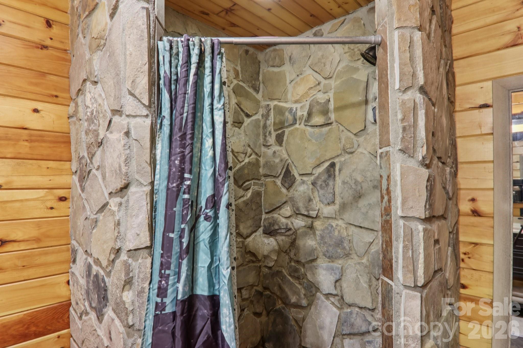 1012 Alarka Highlands Drive — Bryson City