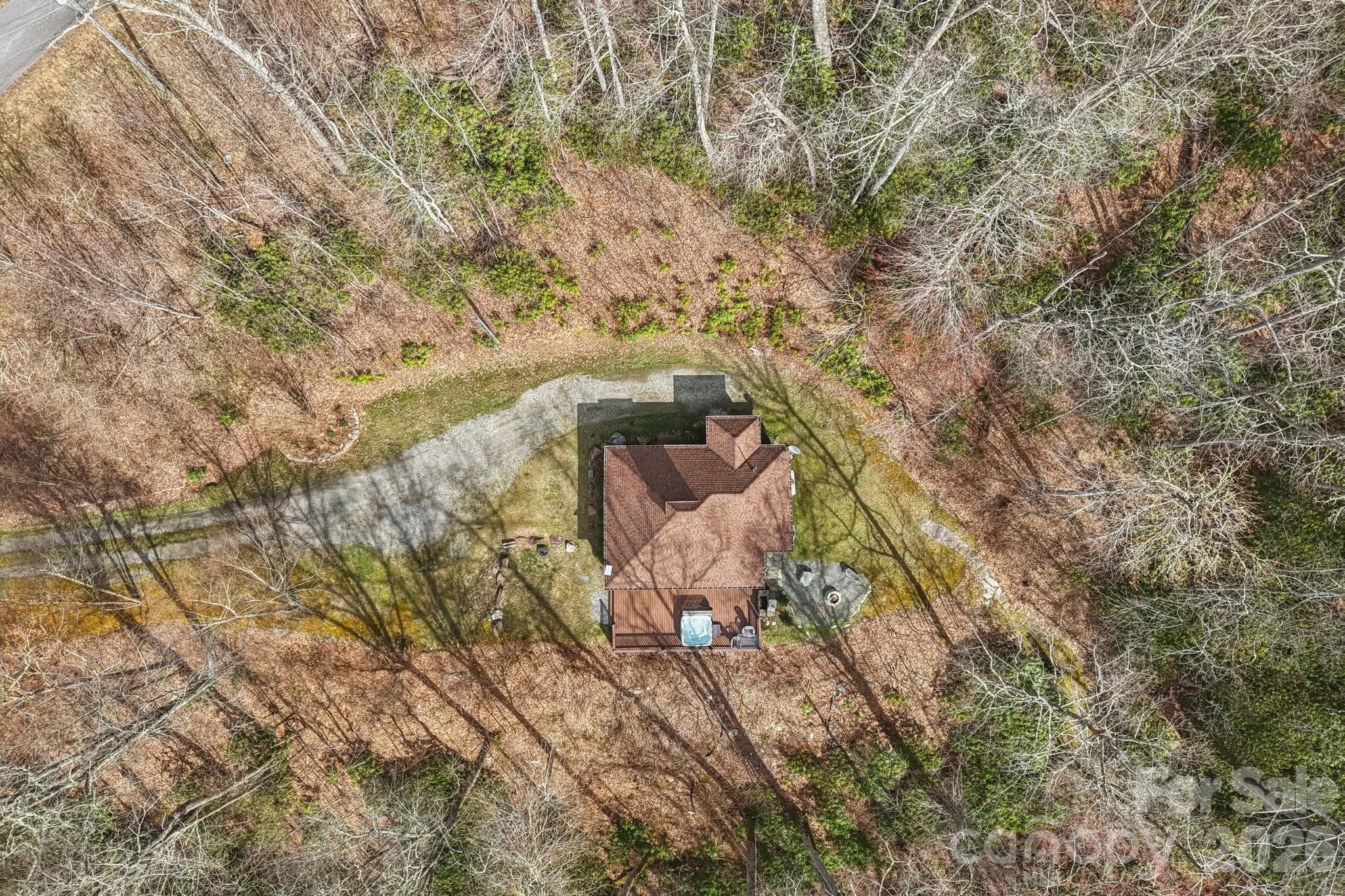 1012 Alarka Highlands Drive — Bryson City
