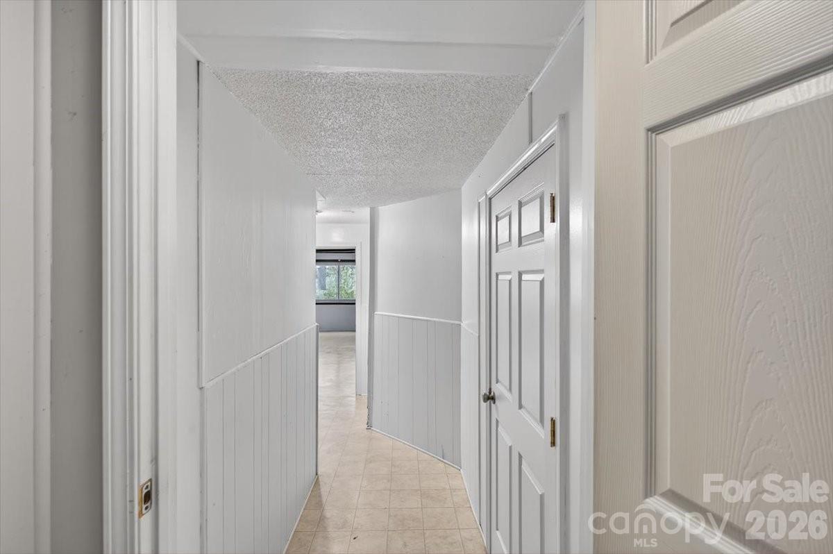209 Edgewood Drive — Wingate