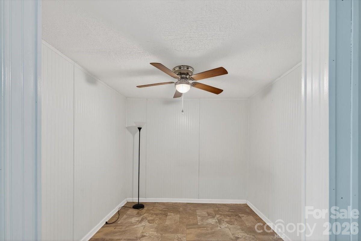 209 Edgewood Drive — Wingate