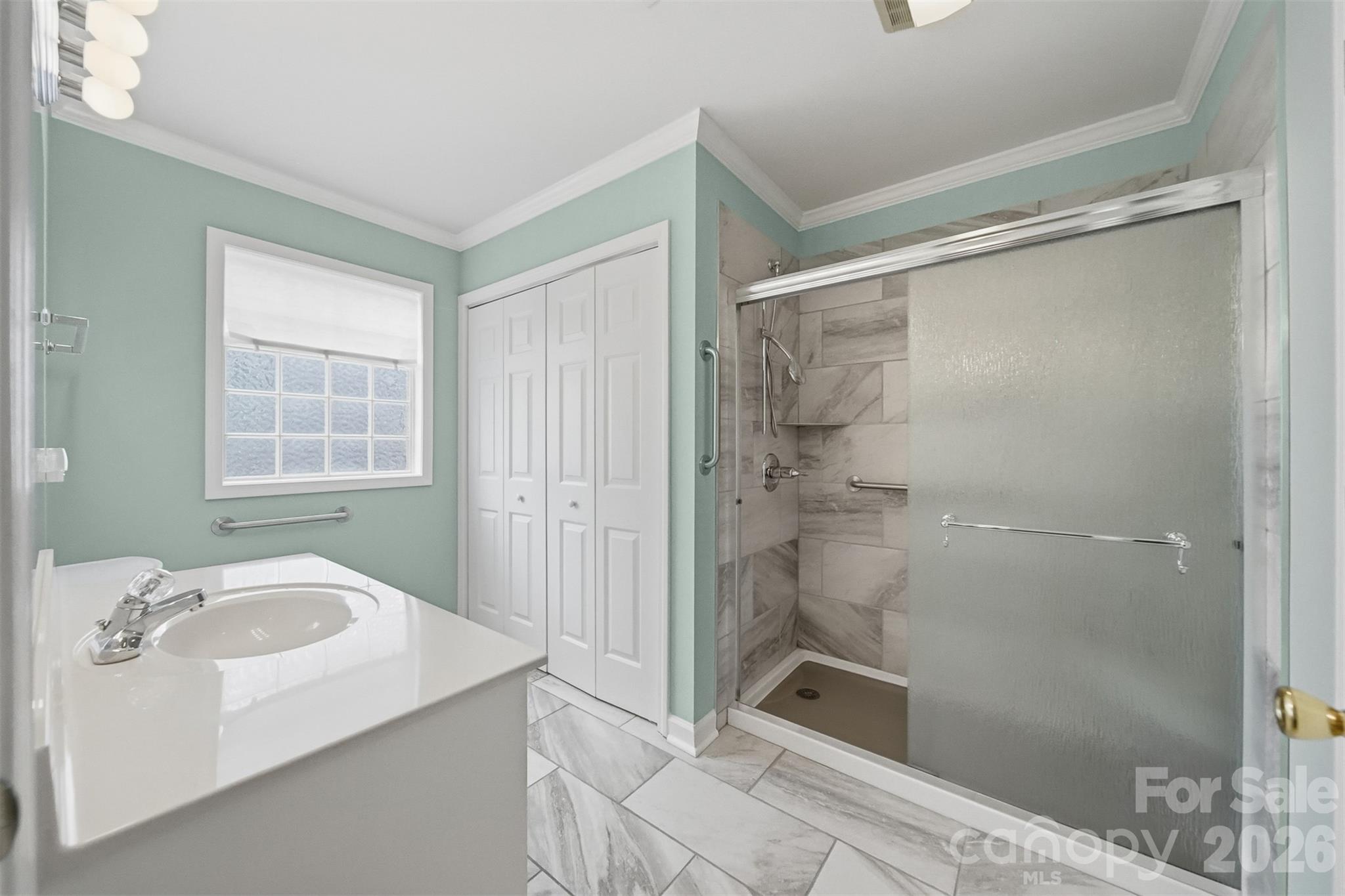 154 39th Avenue Court NW — Hickory