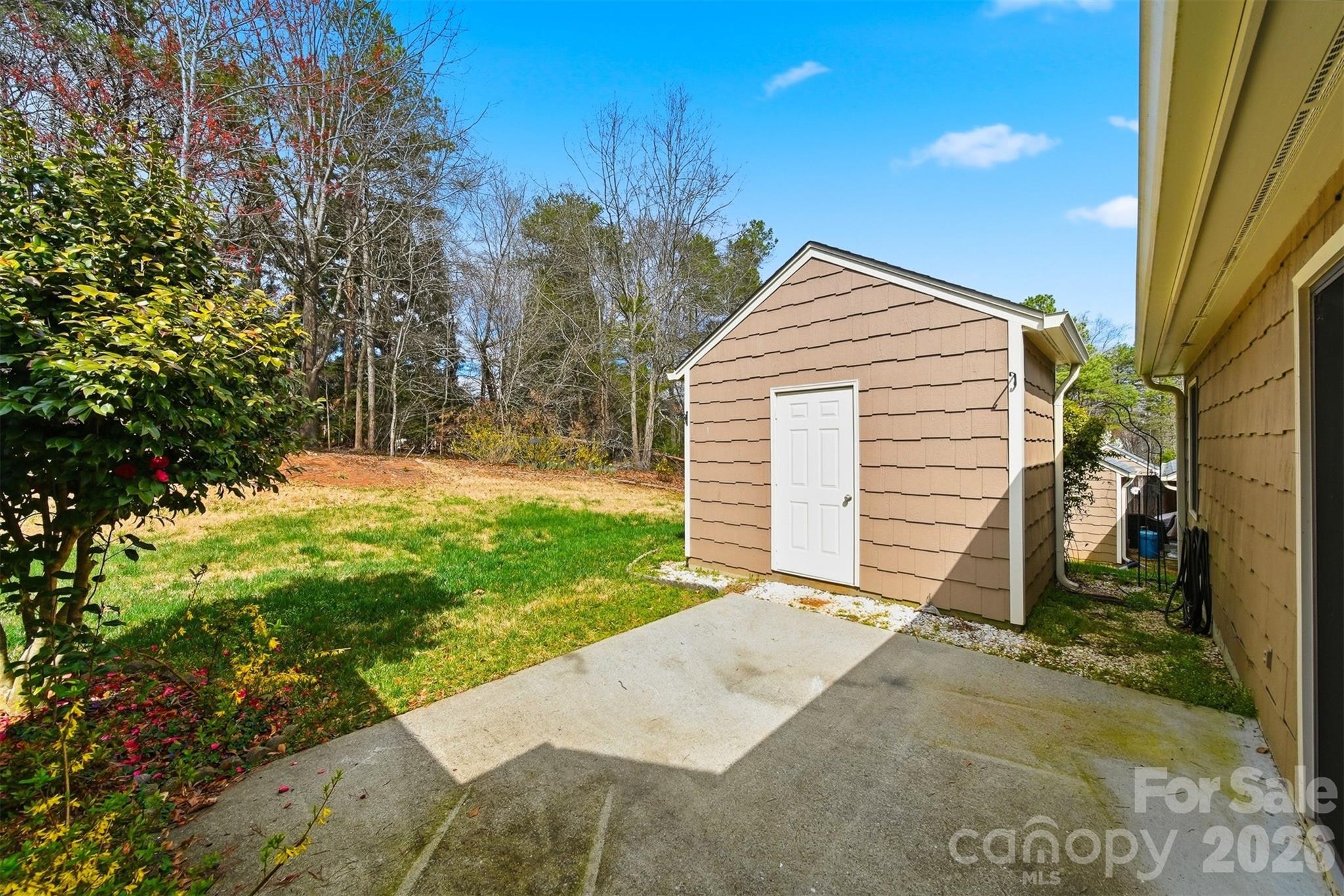 154 39th Avenue Court NW — Hickory