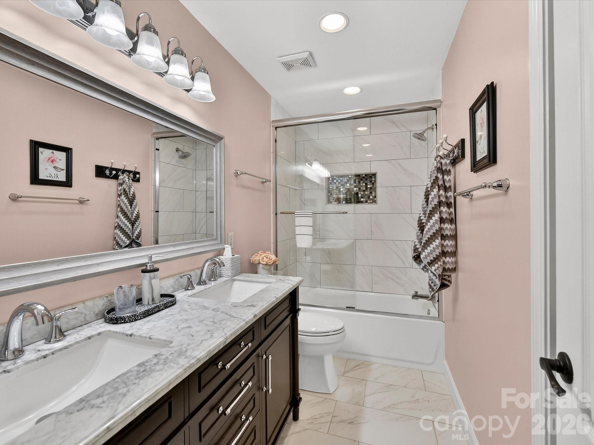 3814 Providence Plantation Lane — Charlotte