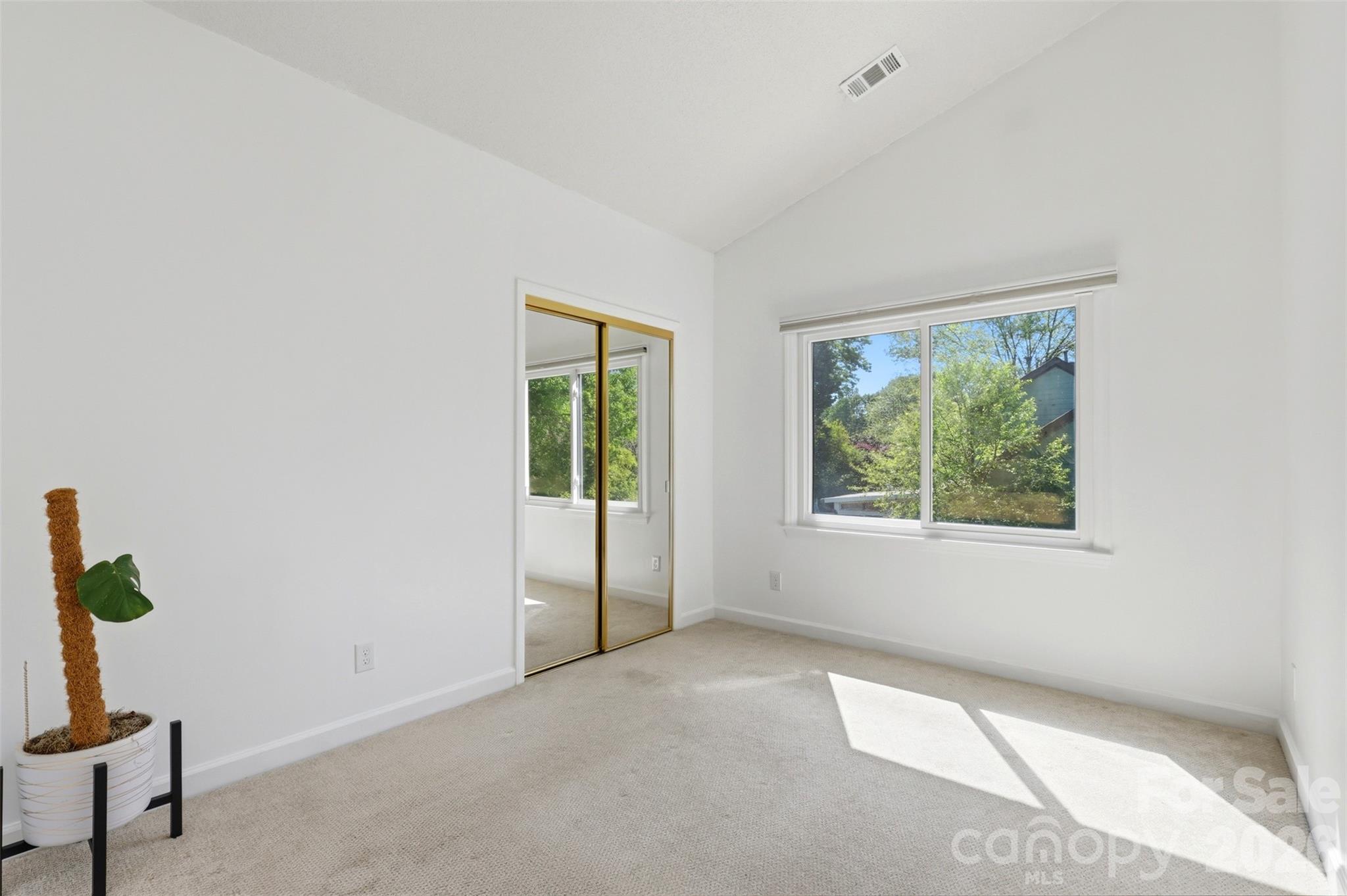 9028 Agnes Park Lane — Huntersville