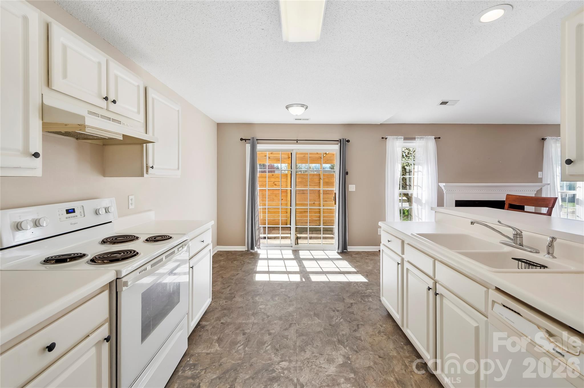 279 Stonehollow Road — Fletcher