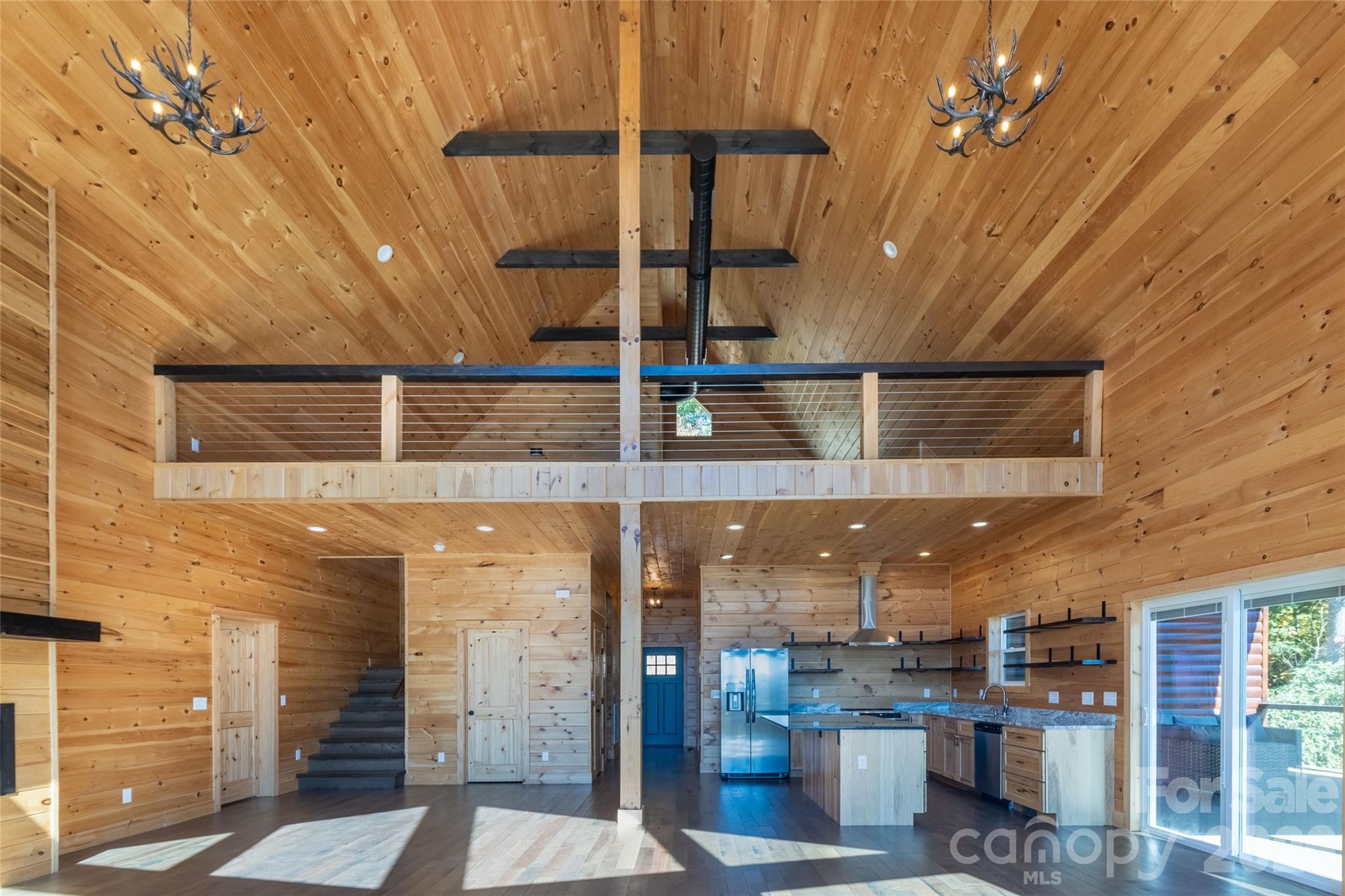 92 Cherahala Lane — Bryson City