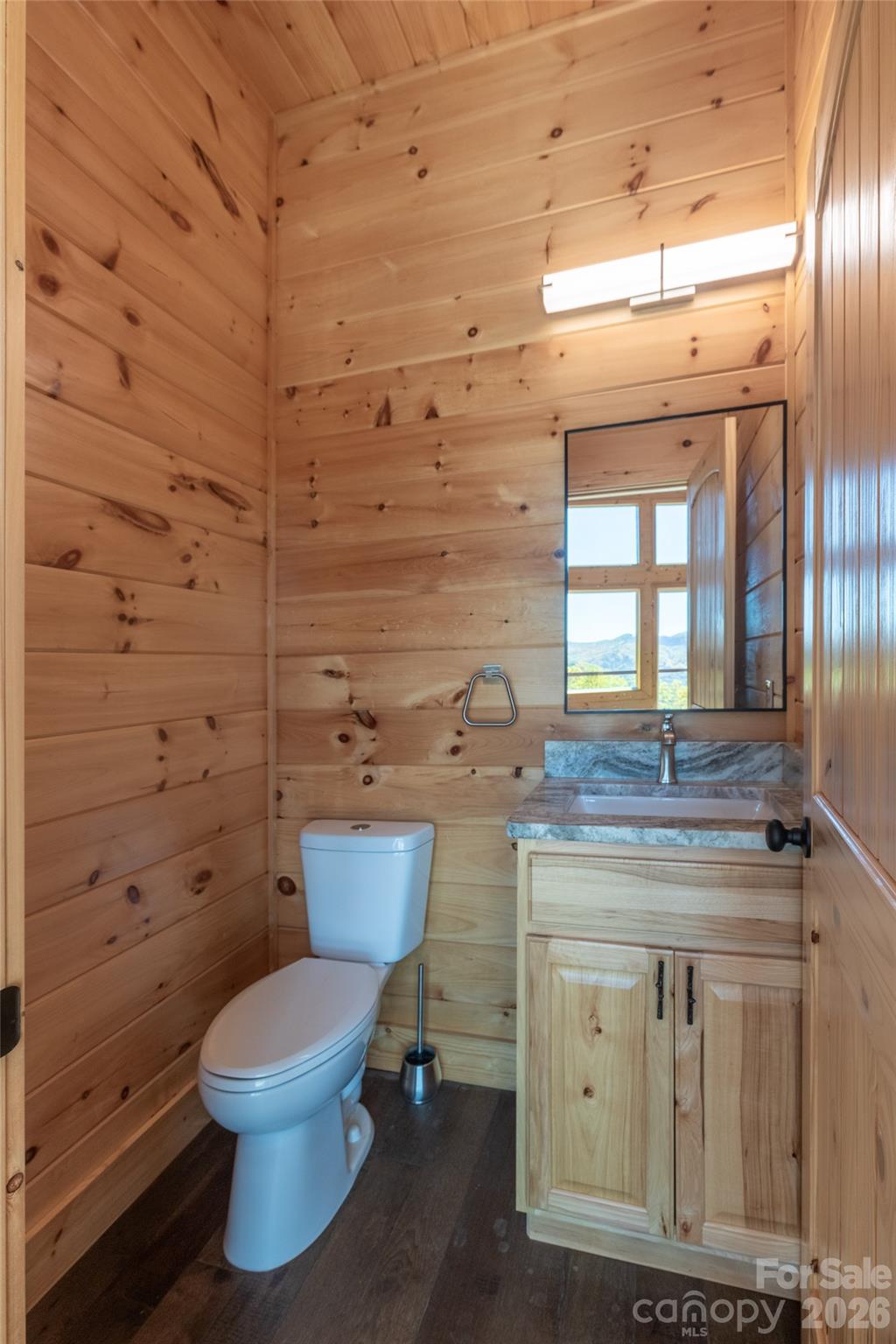 92 Cherahala Lane — Bryson City