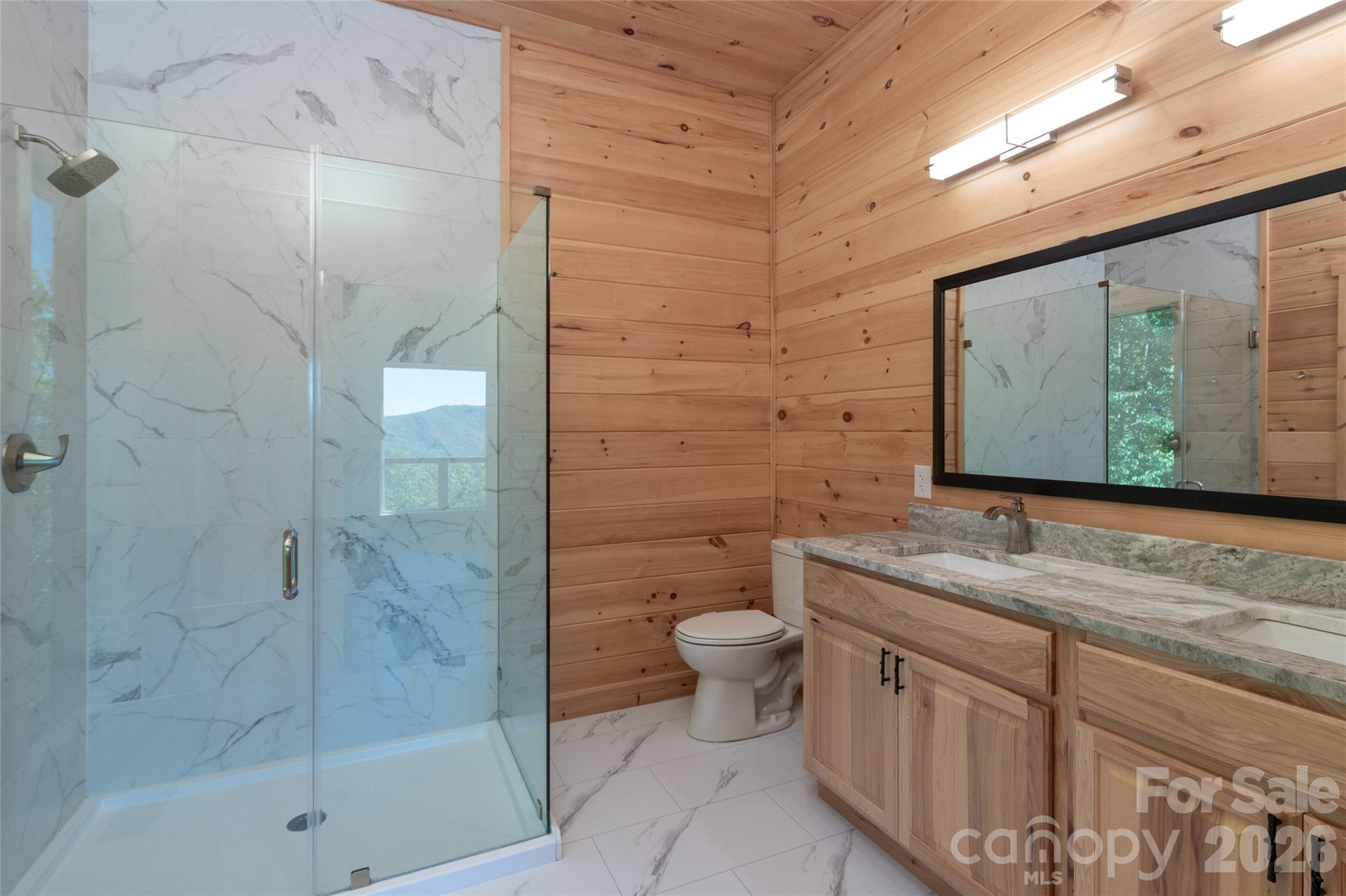 92 Cherahala Lane — Bryson City