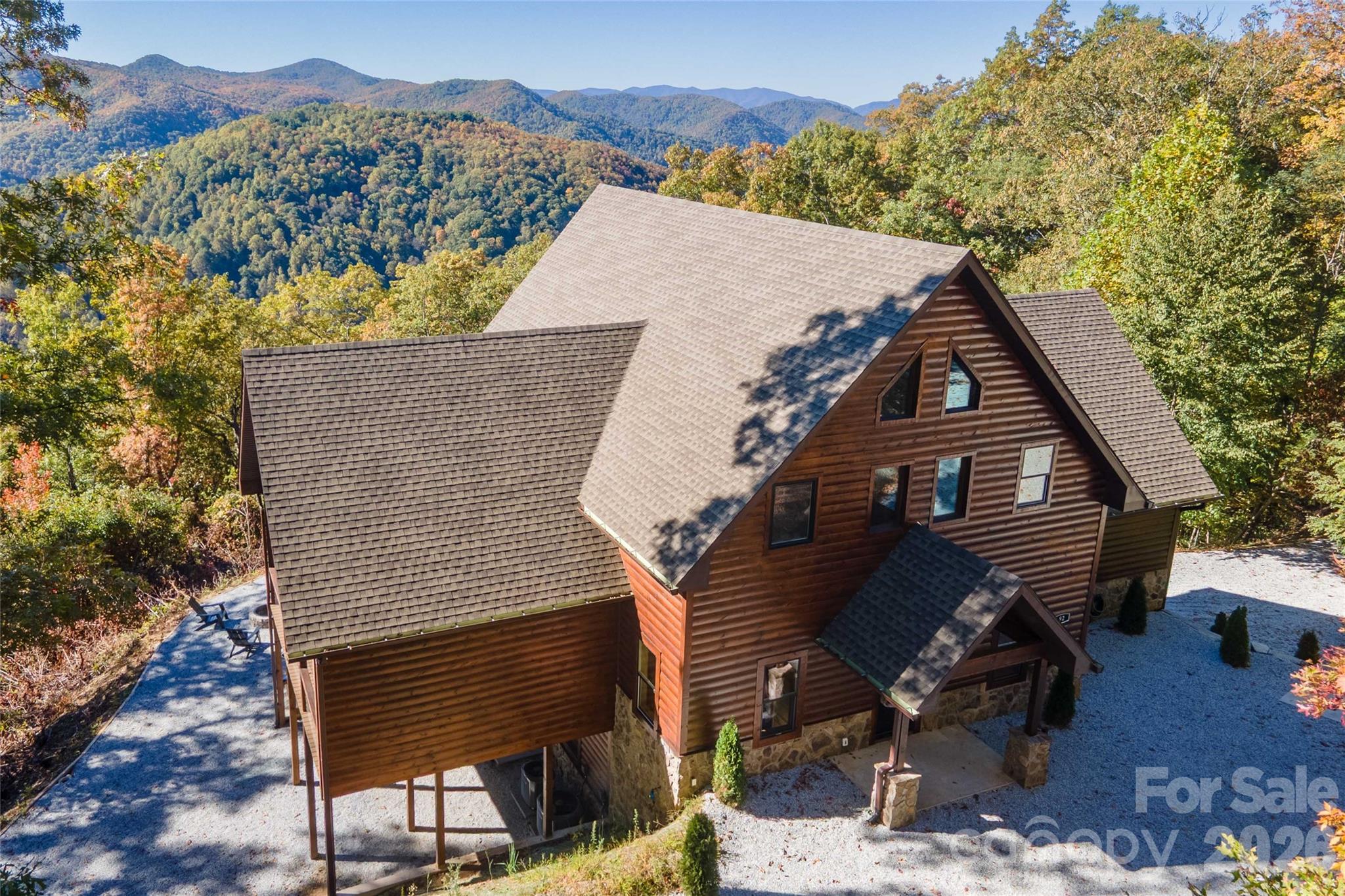 92 Cherahala Lane — Bryson City