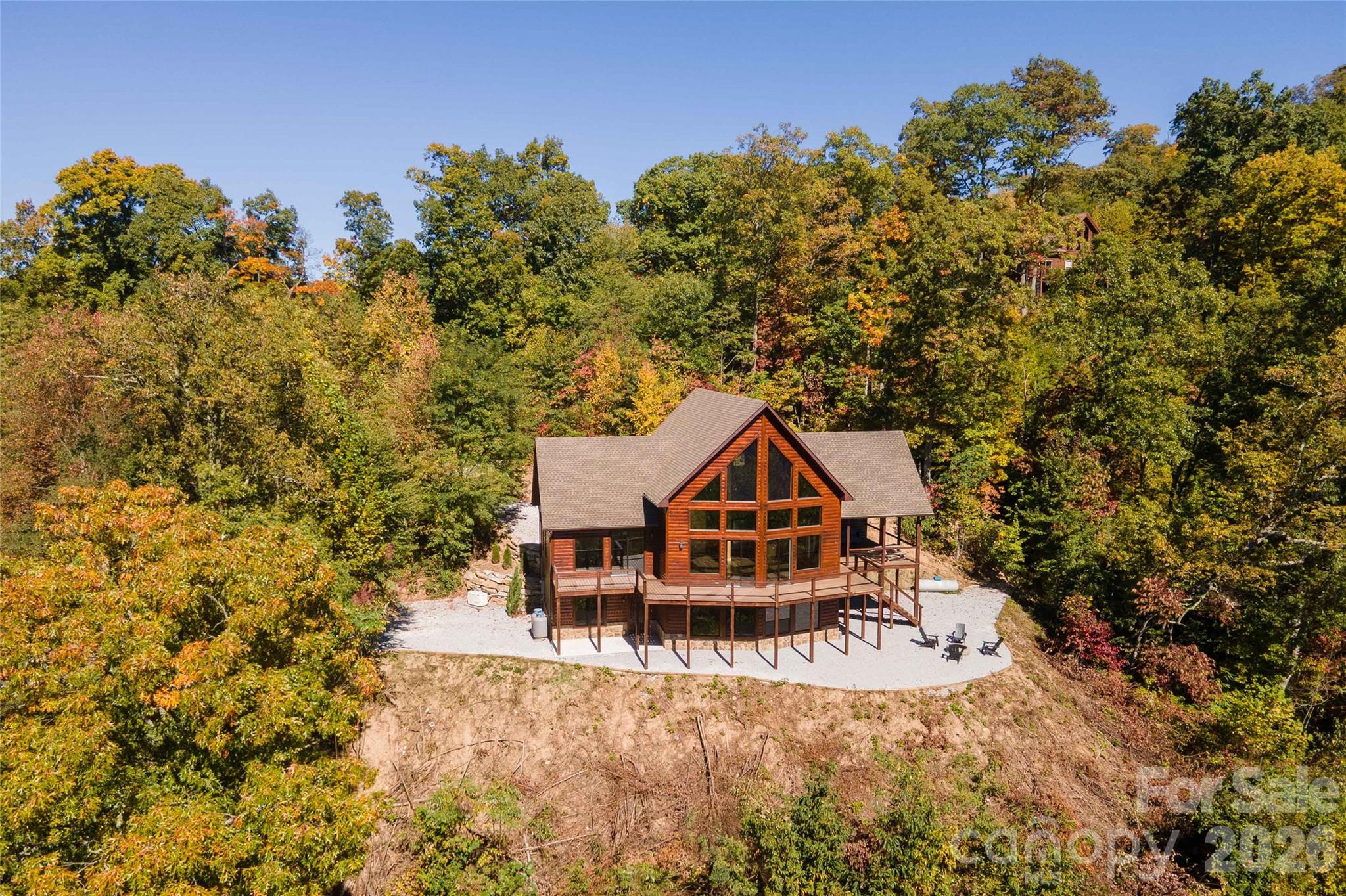 92 Cherahala Lane — Bryson City