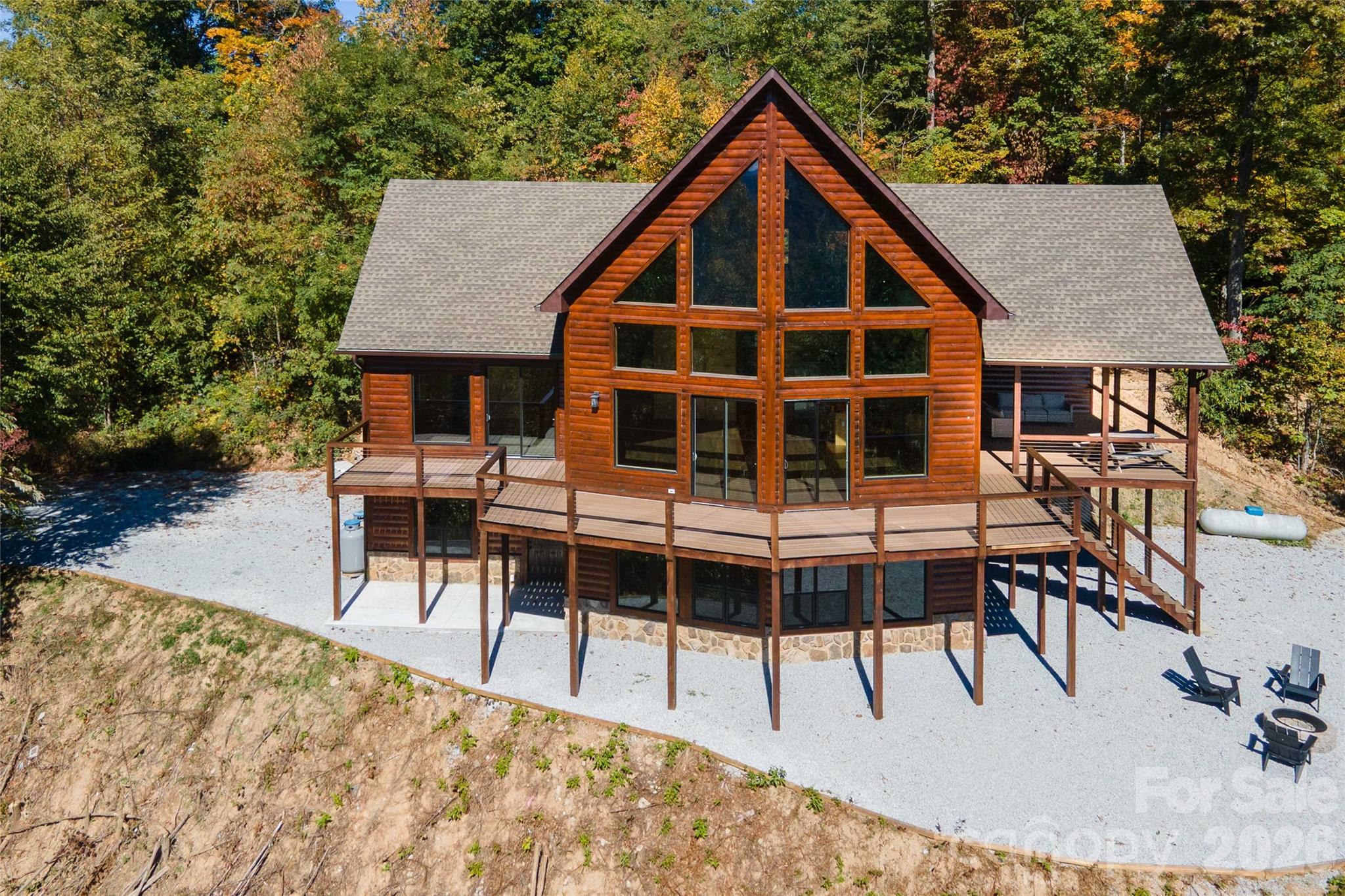 92 Cherahala Lane — Bryson City