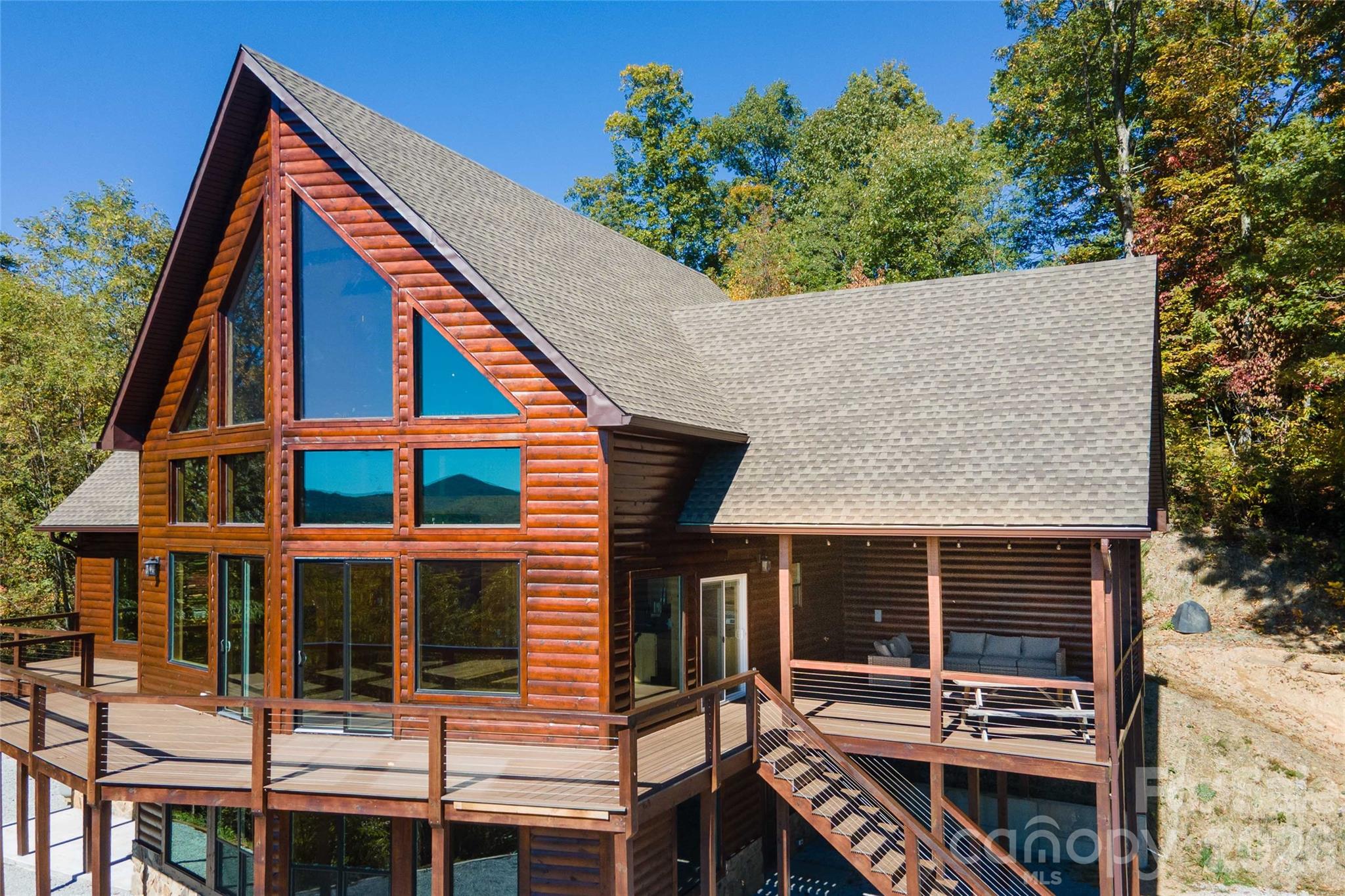 92 Cherahala Lane — Bryson City