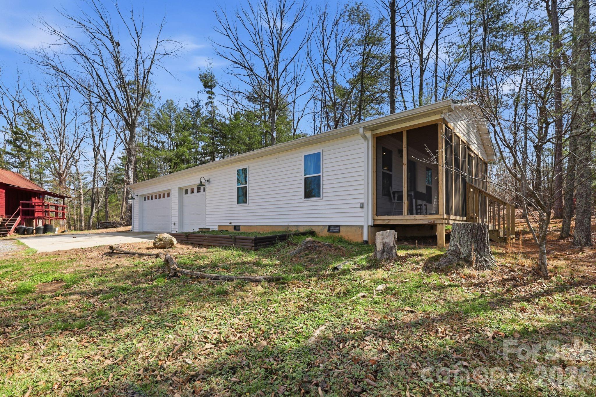 6998 Nobby Lail Road — Connelly Springs