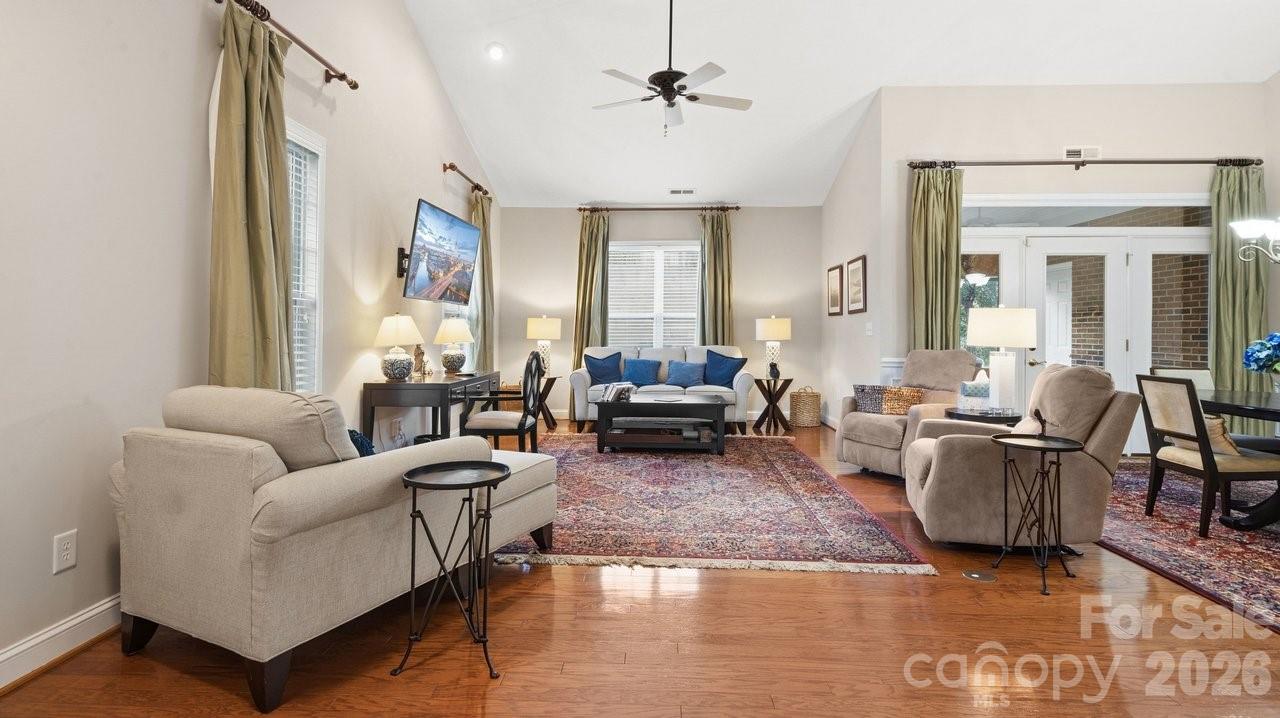 2820 Summer Valley Court — Charlotte