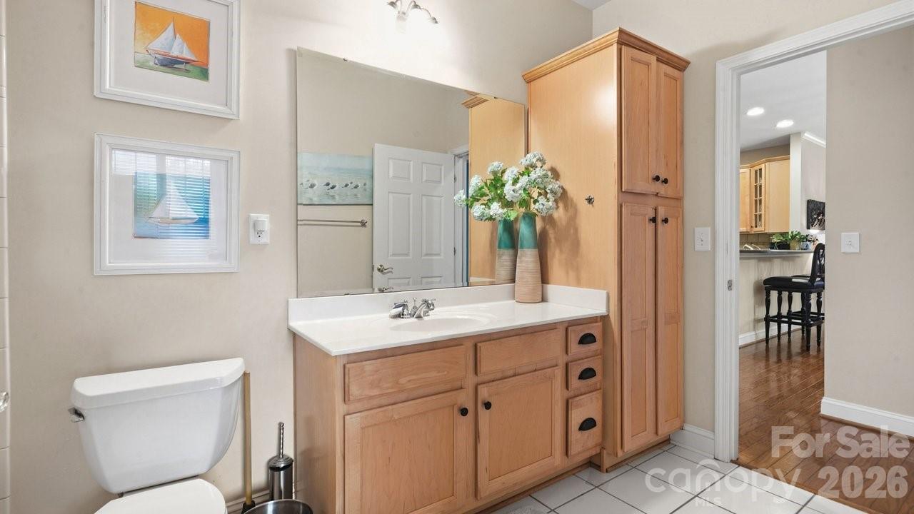 2820 Summer Valley Court — Charlotte
