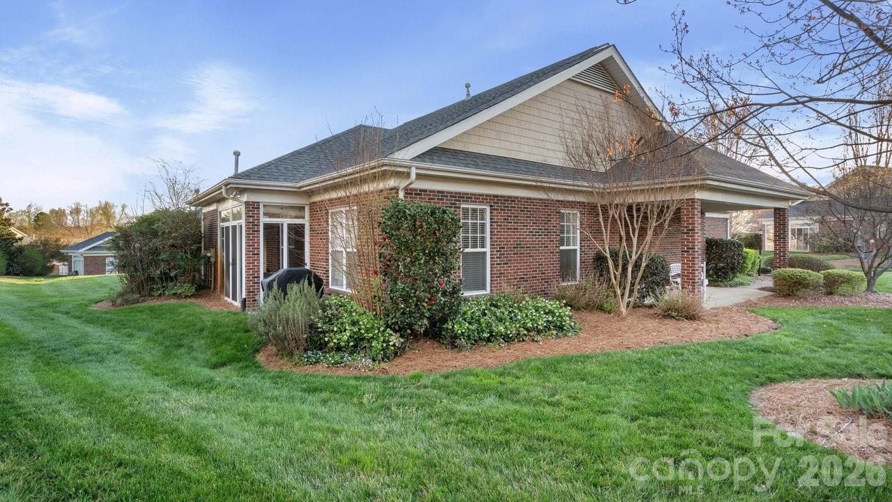2820 Summer Valley Court — Charlotte