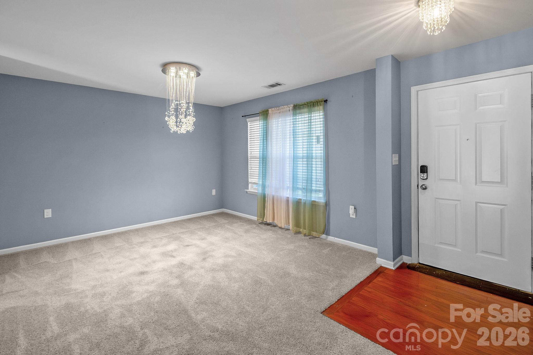 9520 Eagle Feathers Drive #154 — Charlotte