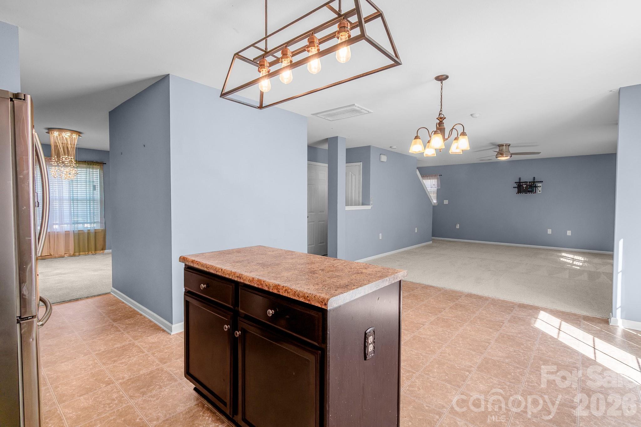 9520 Eagle Feathers Drive #154 — Charlotte