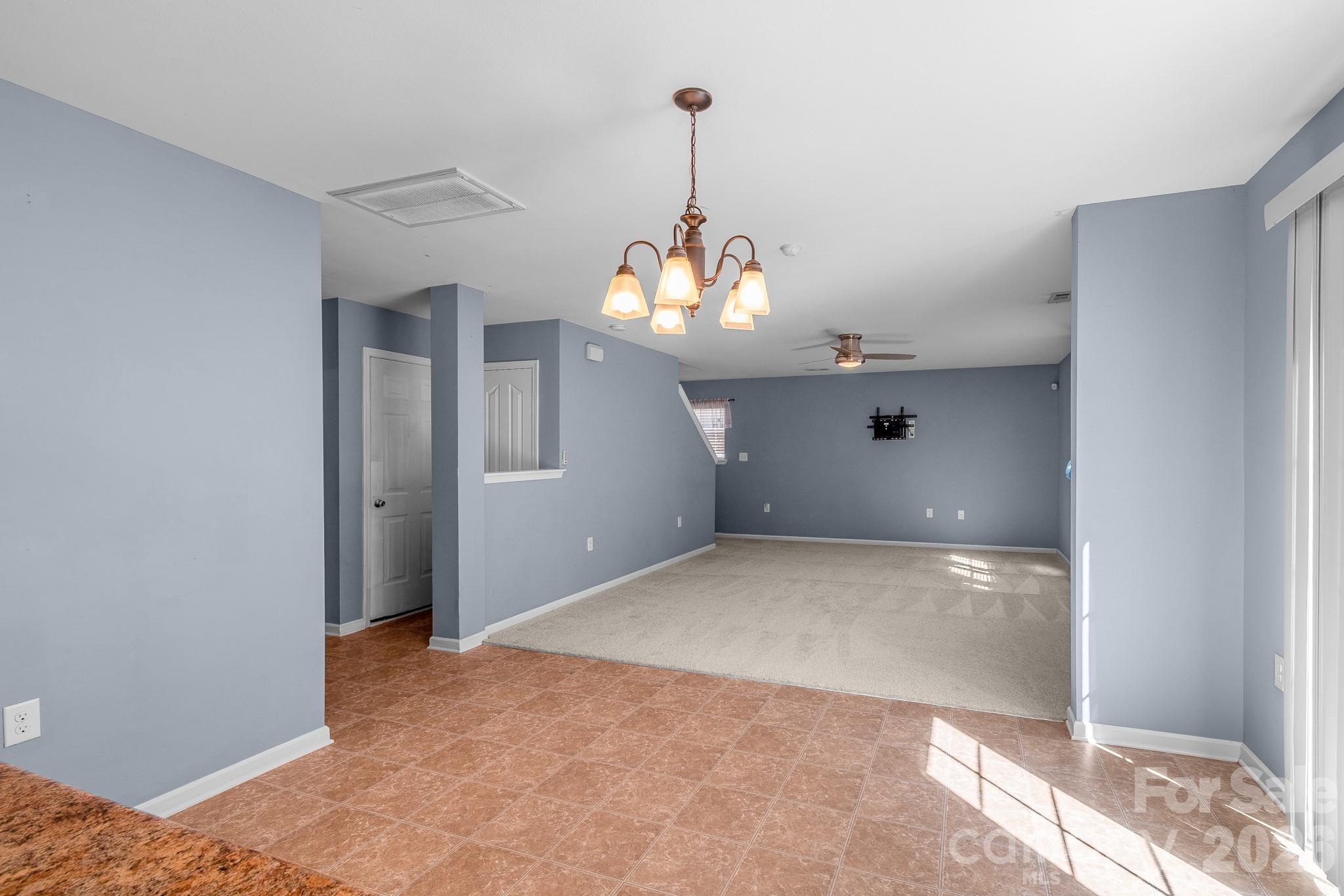 9520 Eagle Feathers Drive #154 — Charlotte