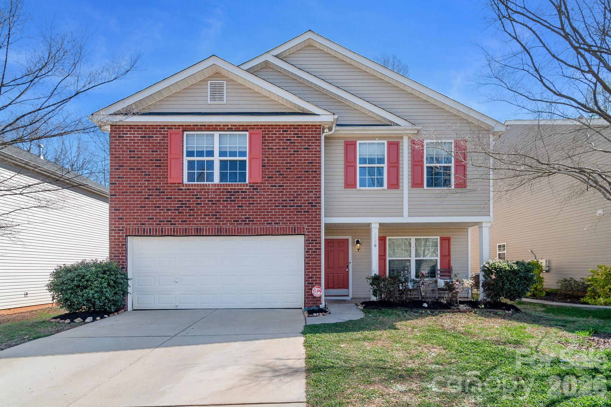 9520 Eagle Feathers Drive #154 — Charlotte