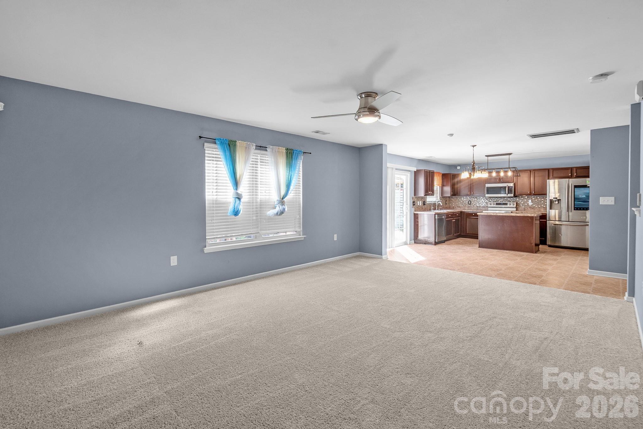 9520 Eagle Feathers Drive #154 — Charlotte