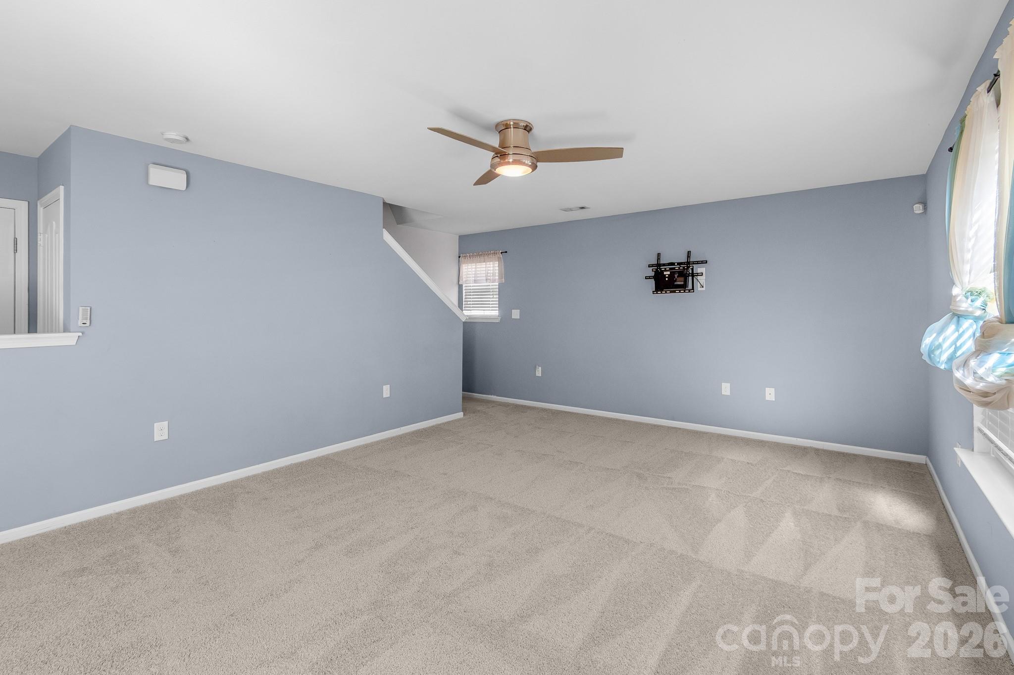 9520 Eagle Feathers Drive #154 — Charlotte