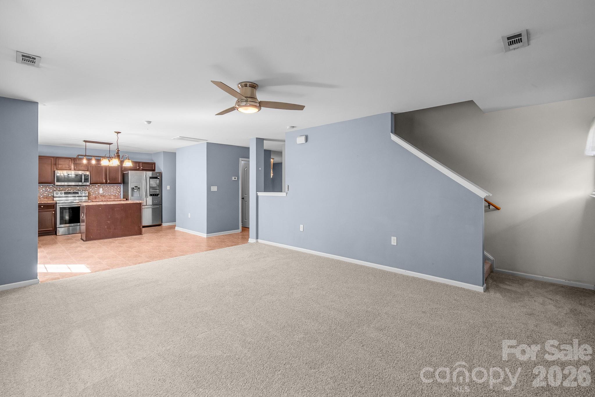 9520 Eagle Feathers Drive #154 — Charlotte