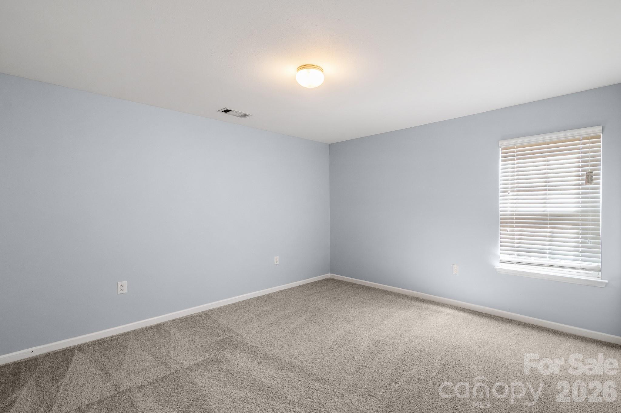 9520 Eagle Feathers Drive #154 — Charlotte
