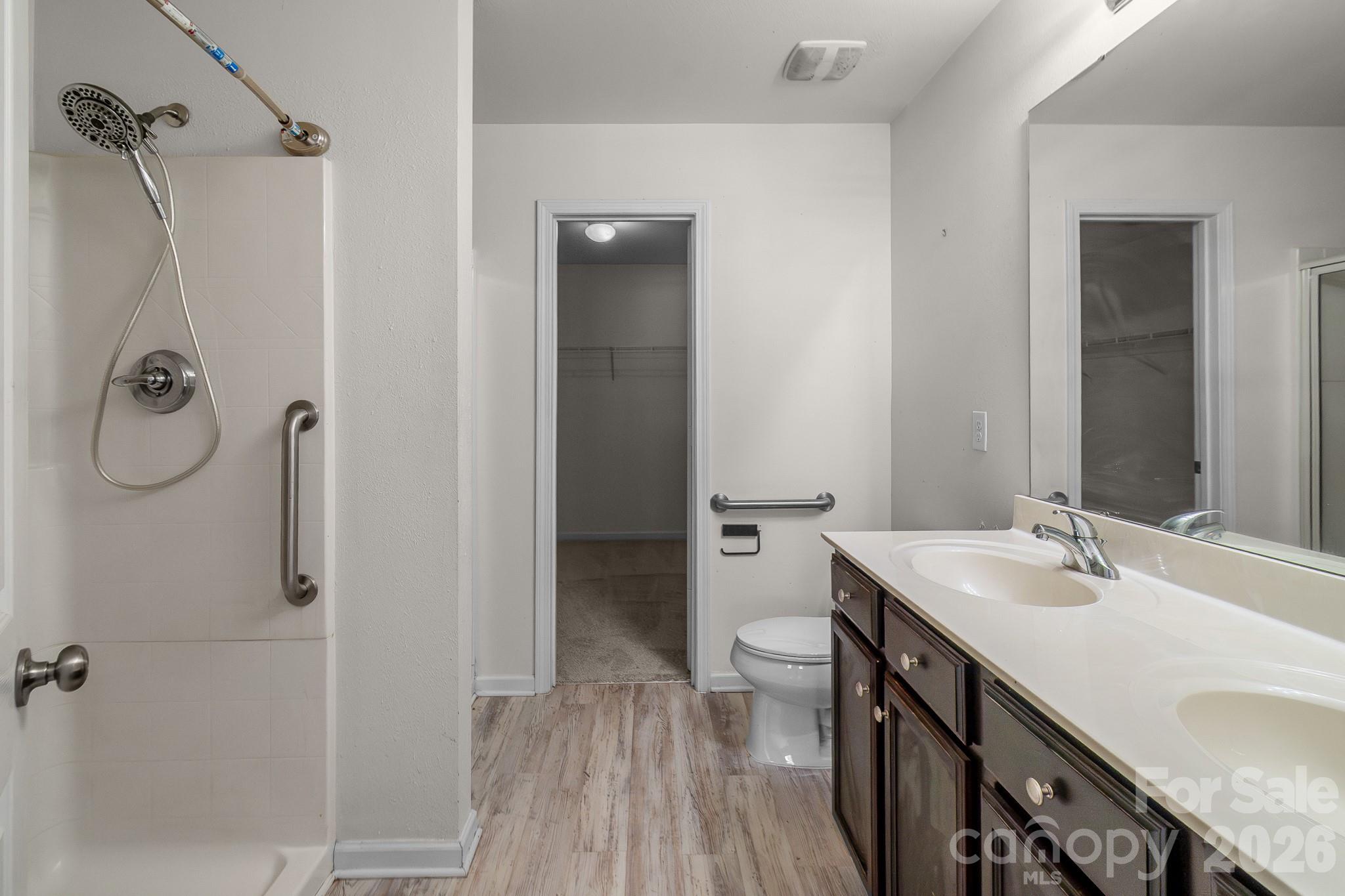 9520 Eagle Feathers Drive #154 — Charlotte