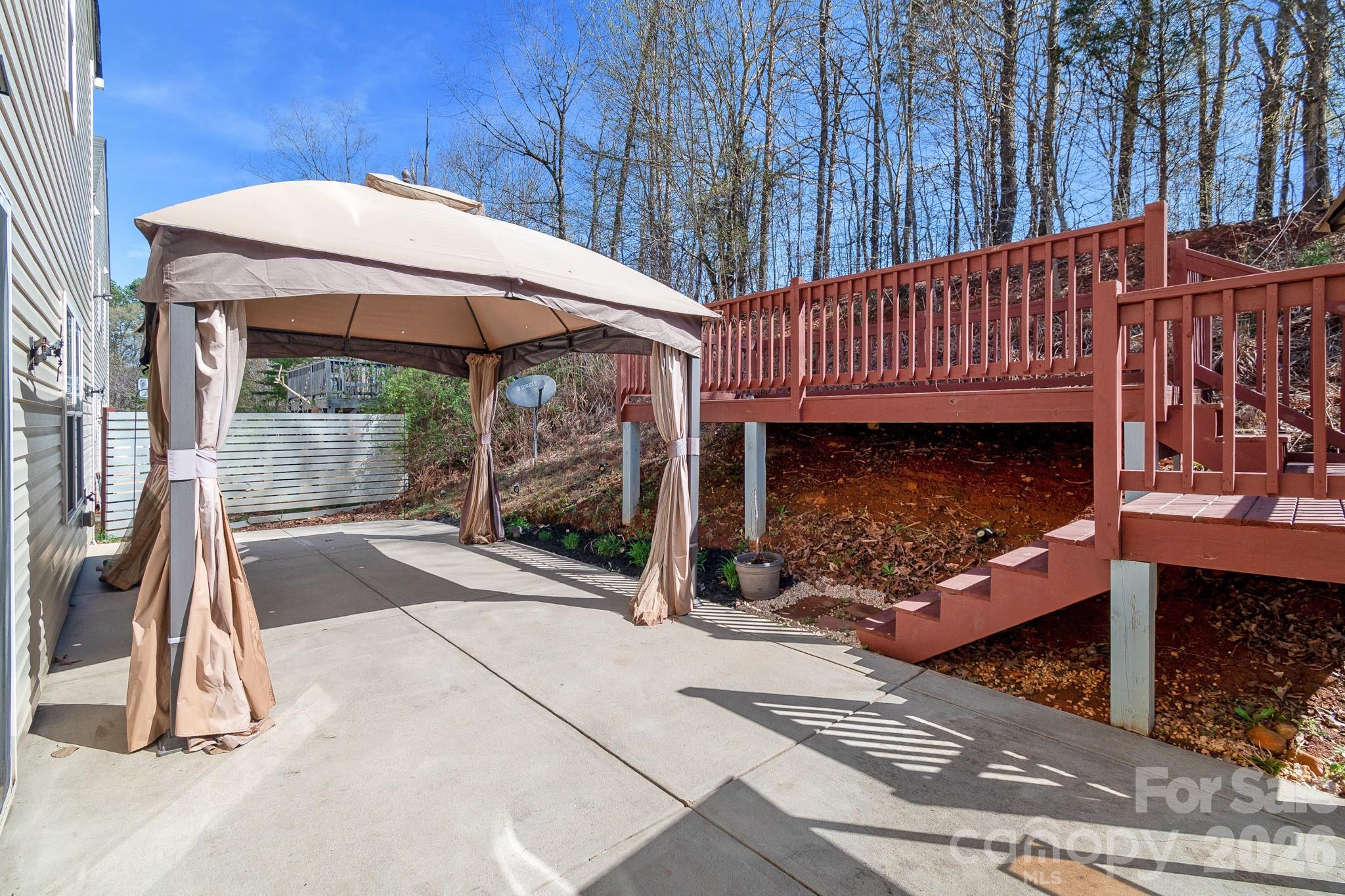 9520 Eagle Feathers Drive #154 — Charlotte