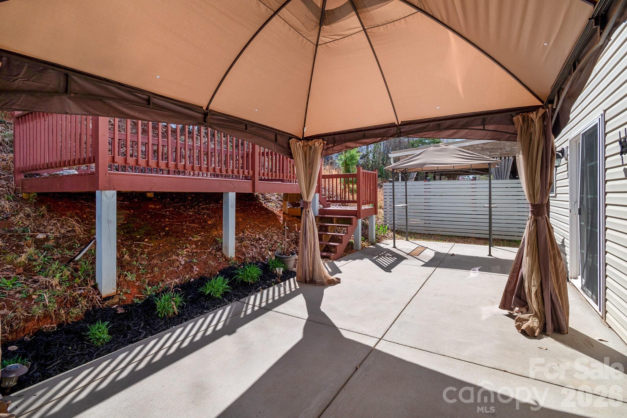 9520 Eagle Feathers Drive #154 — Charlotte