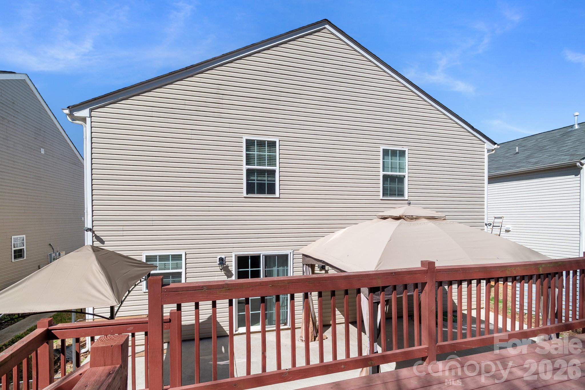 9520 Eagle Feathers Drive #154 — Charlotte