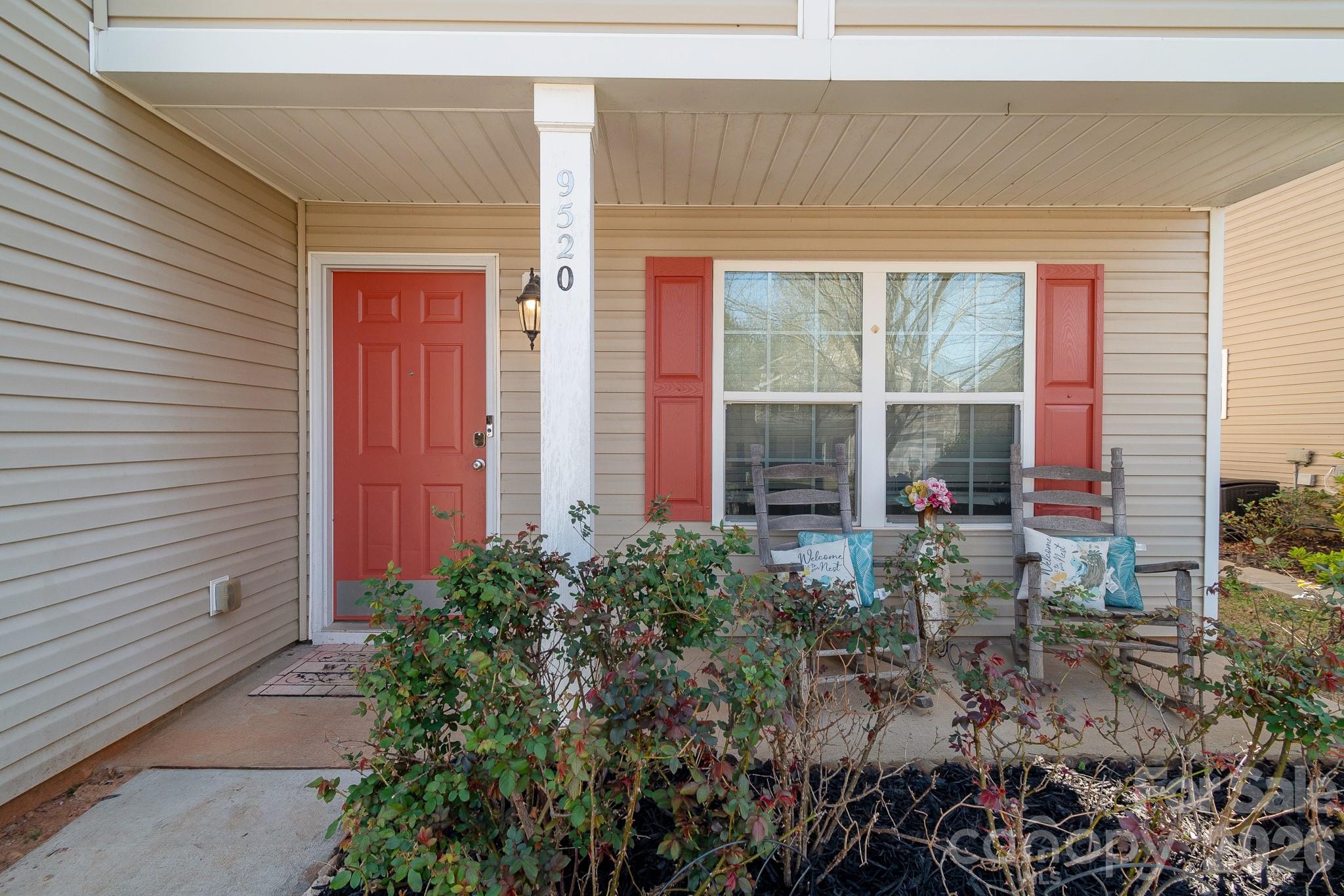9520 Eagle Feathers Drive #154 — Charlotte