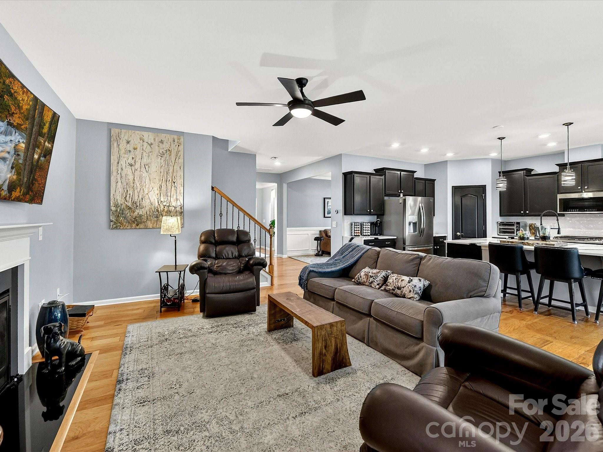 5095 Samoa Ridge Drive — Lancaster
