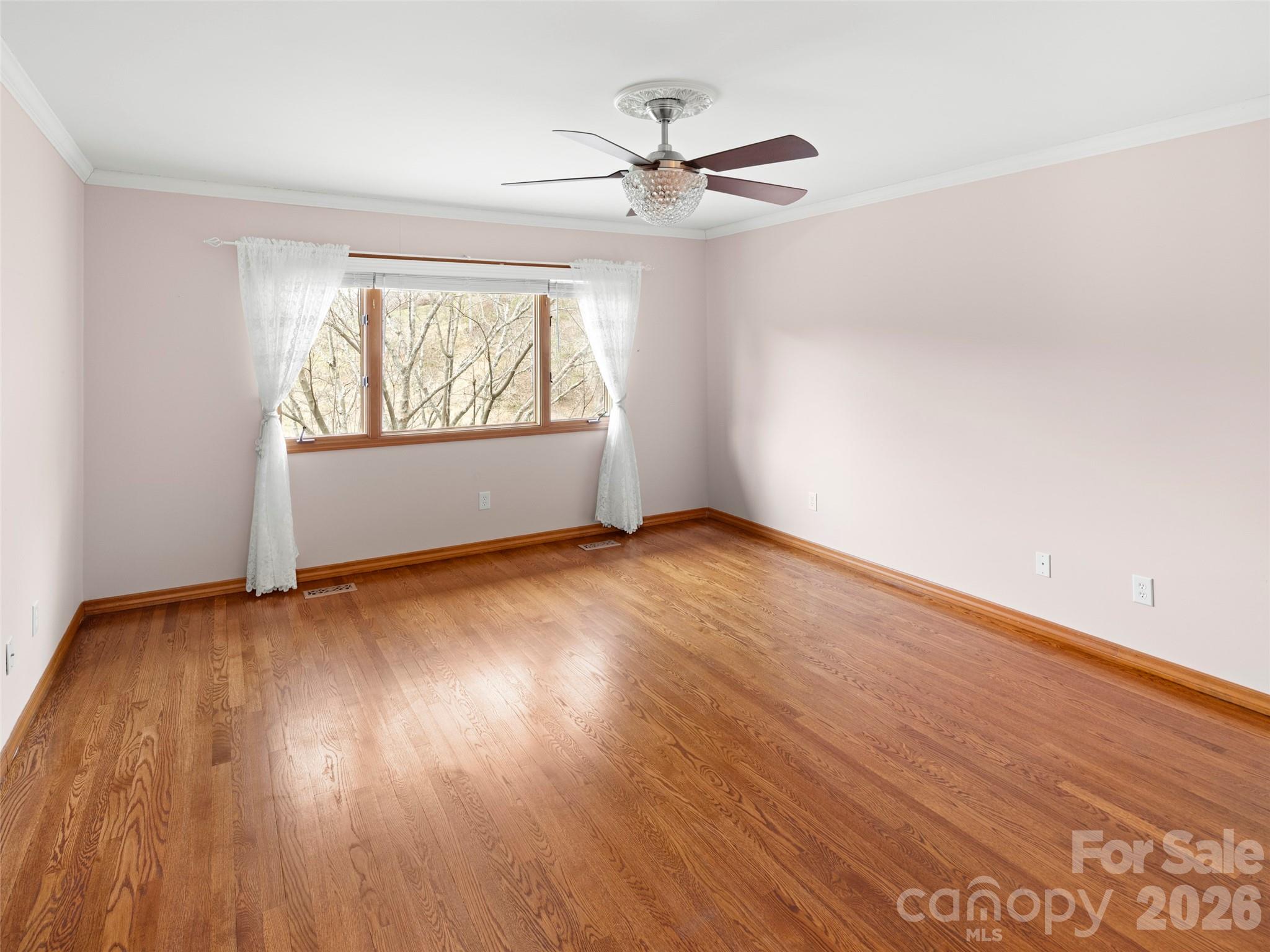 15 Ridge Terrace — Asheville
