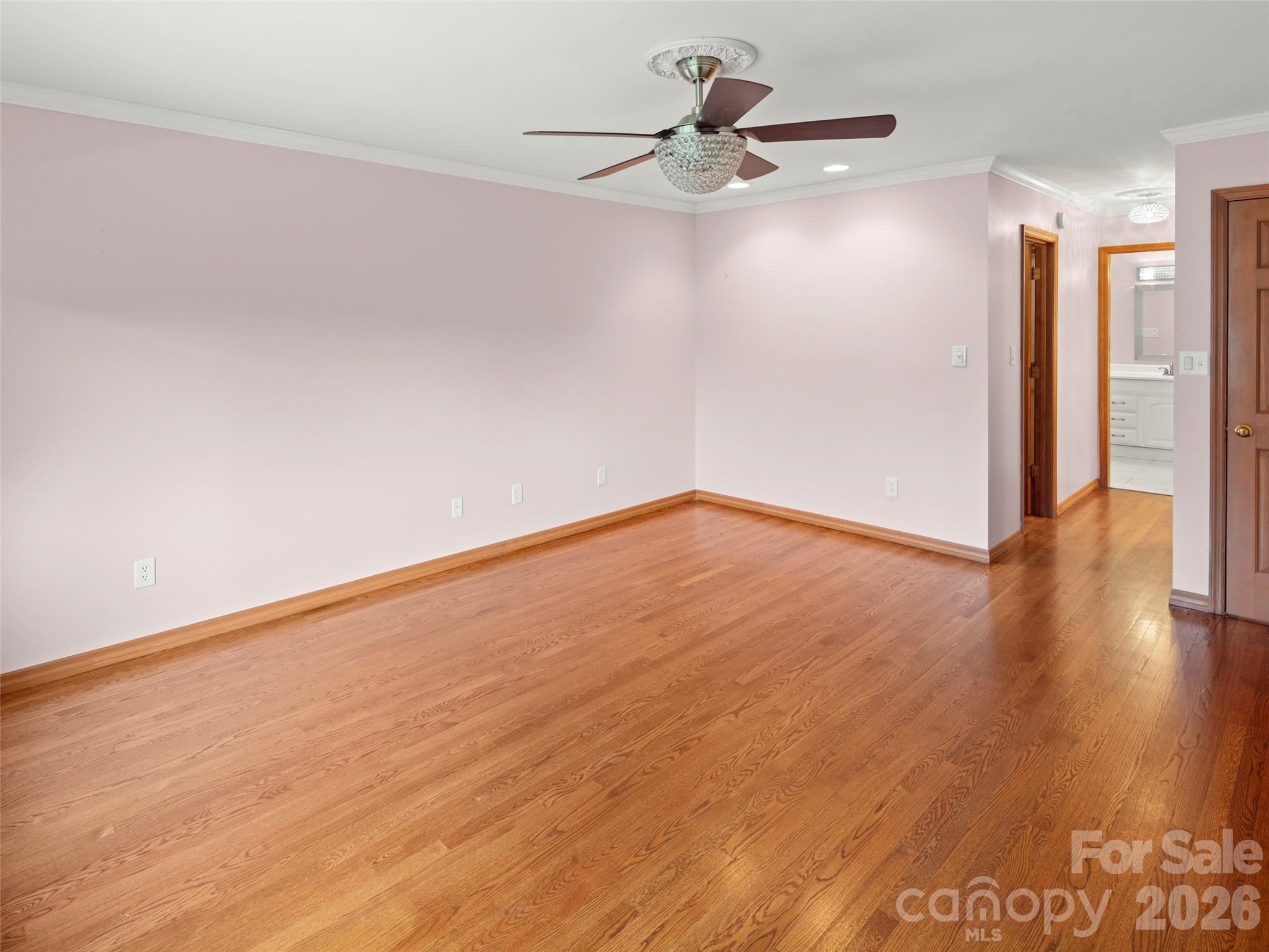 15 Ridge Terrace — Asheville