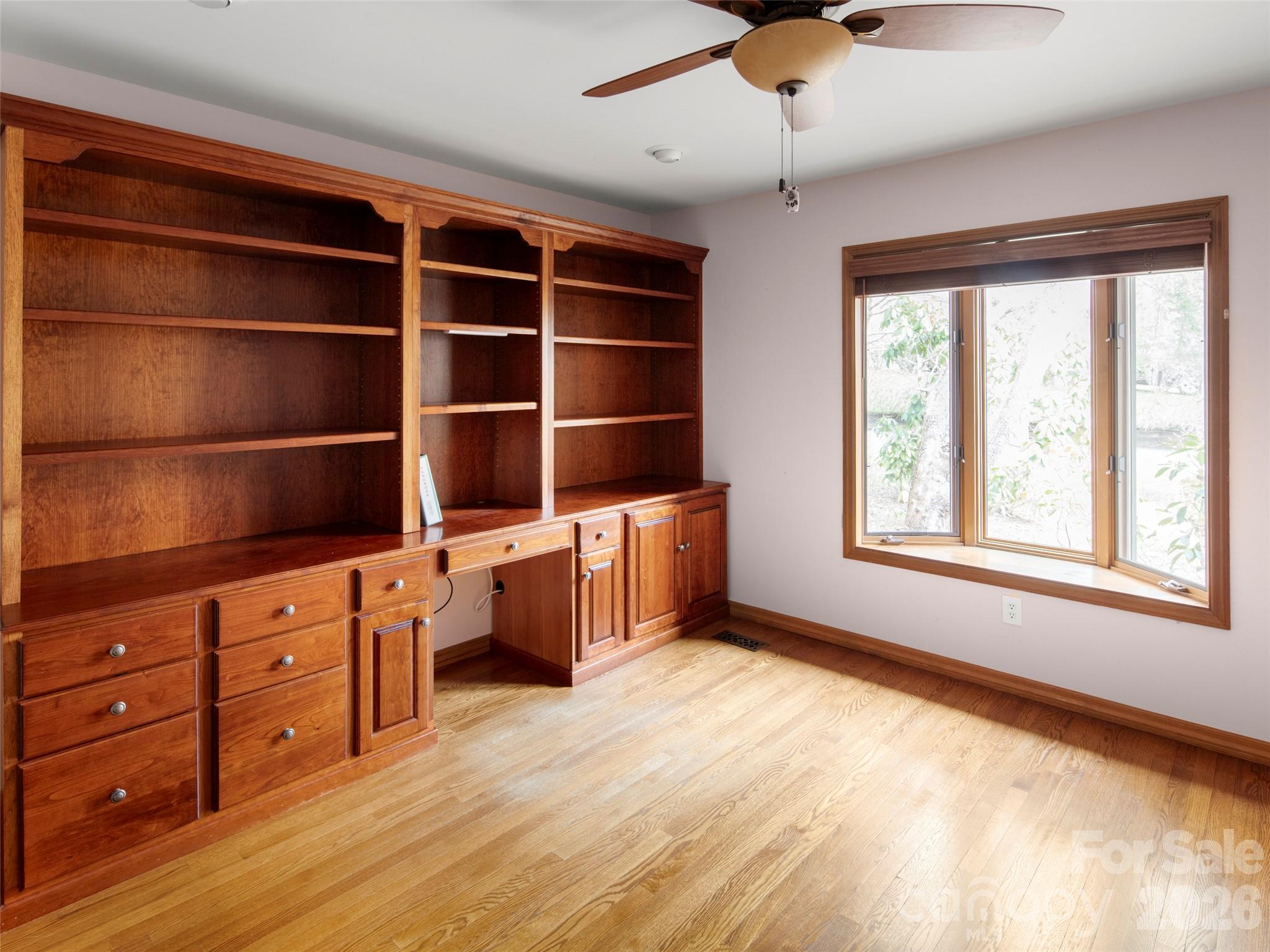 15 Ridge Terrace — Asheville