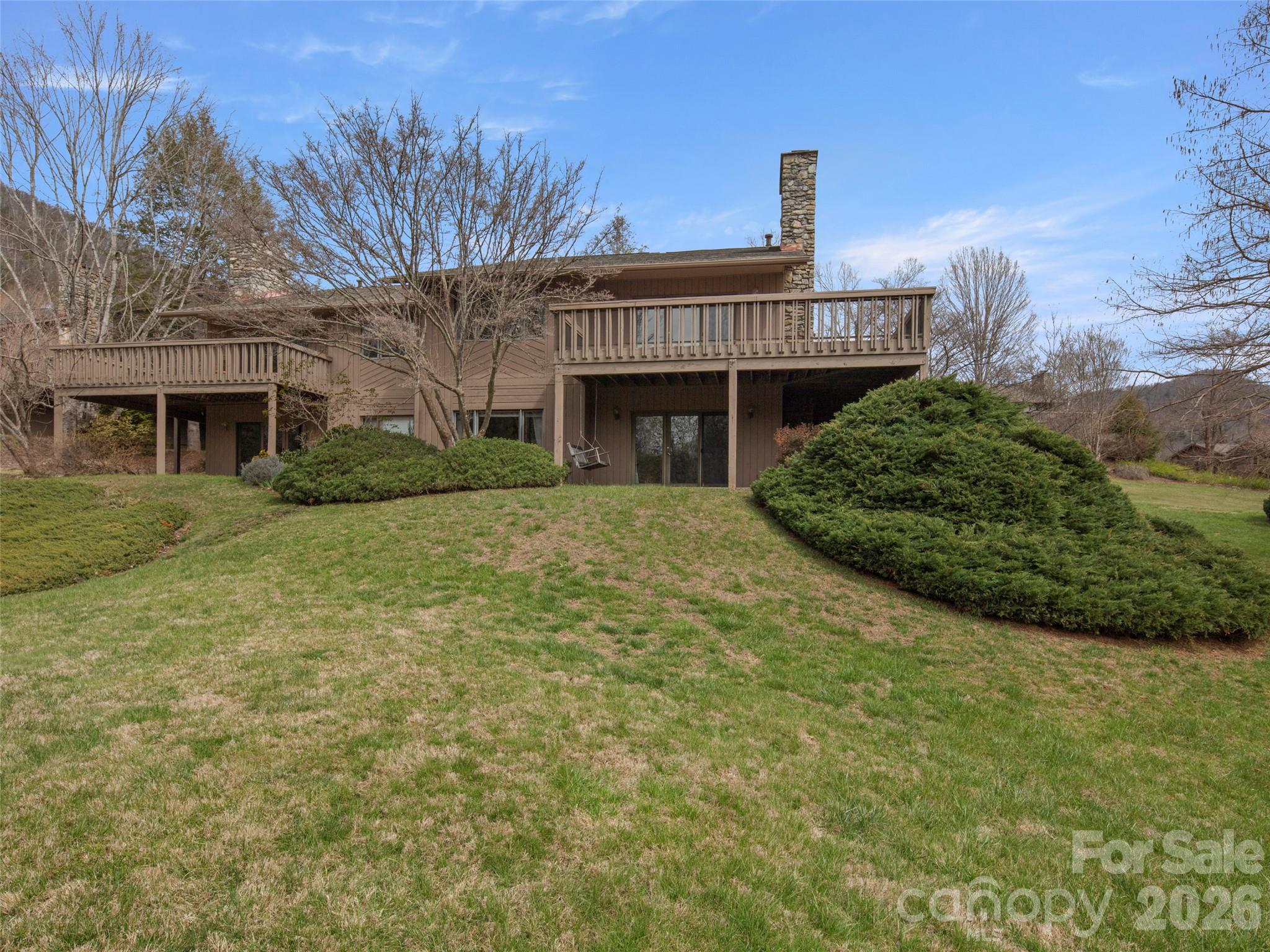 15 Ridge Terrace — Asheville