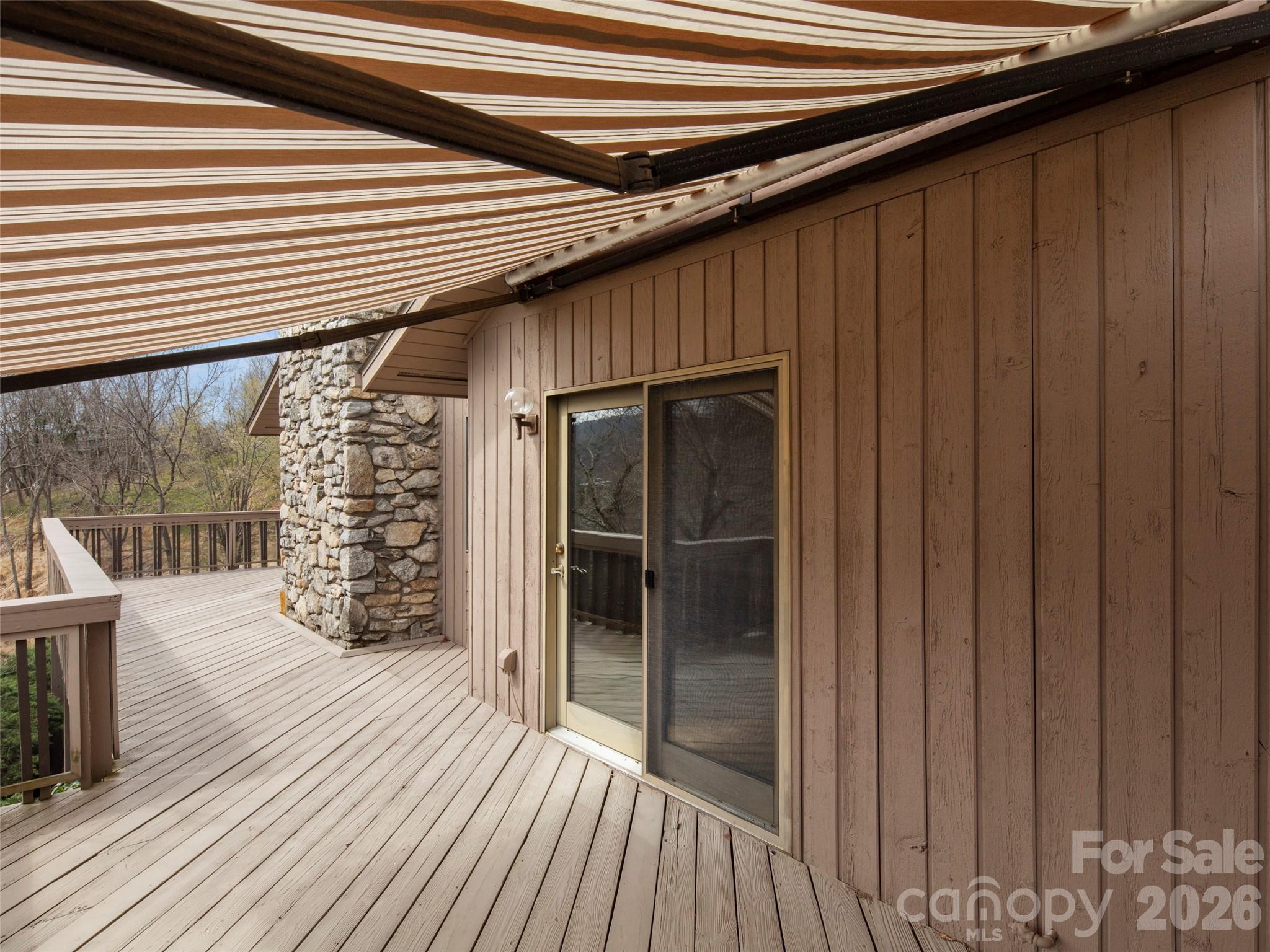 15 Ridge Terrace — Asheville