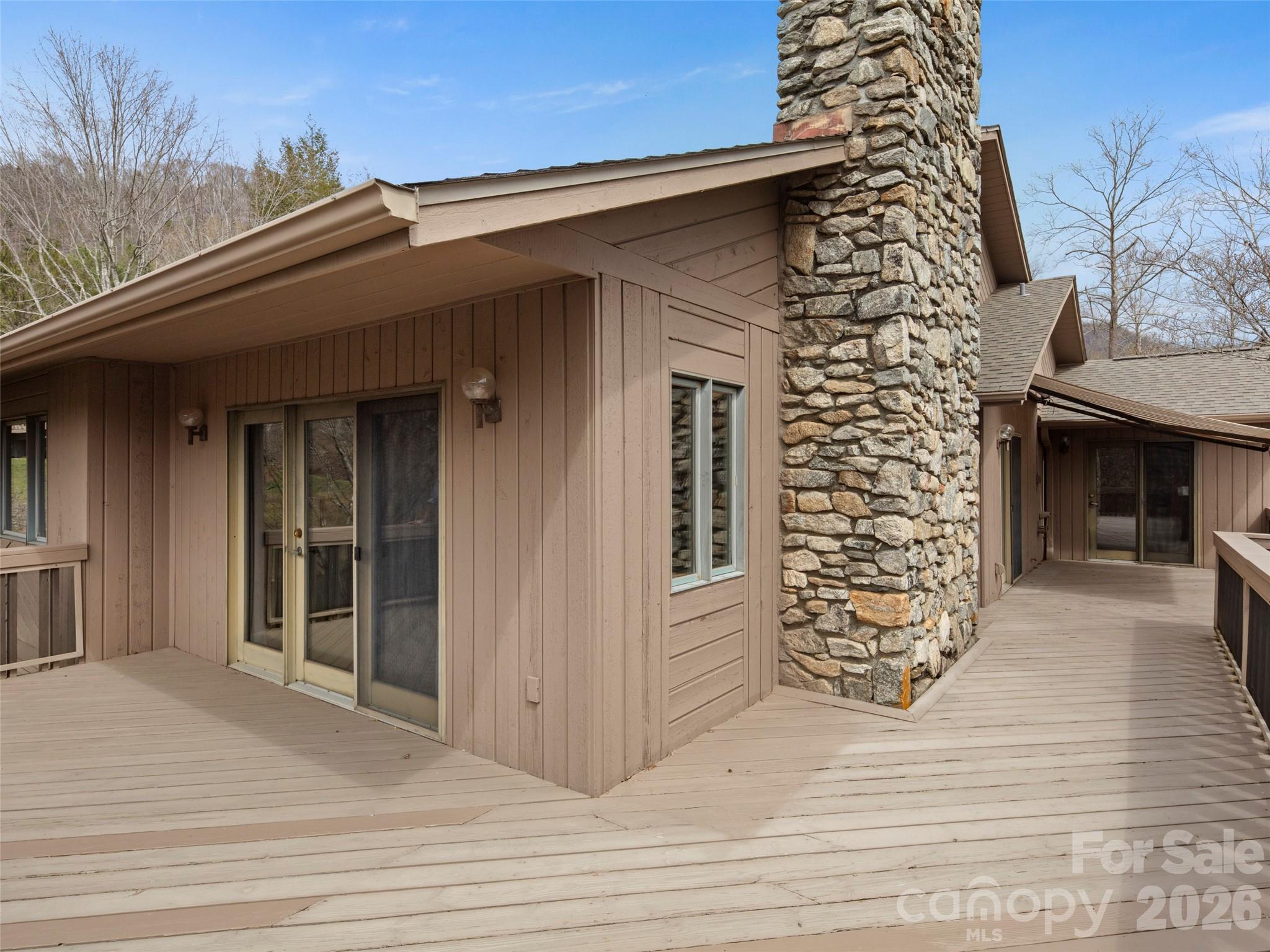 15 Ridge Terrace — Asheville