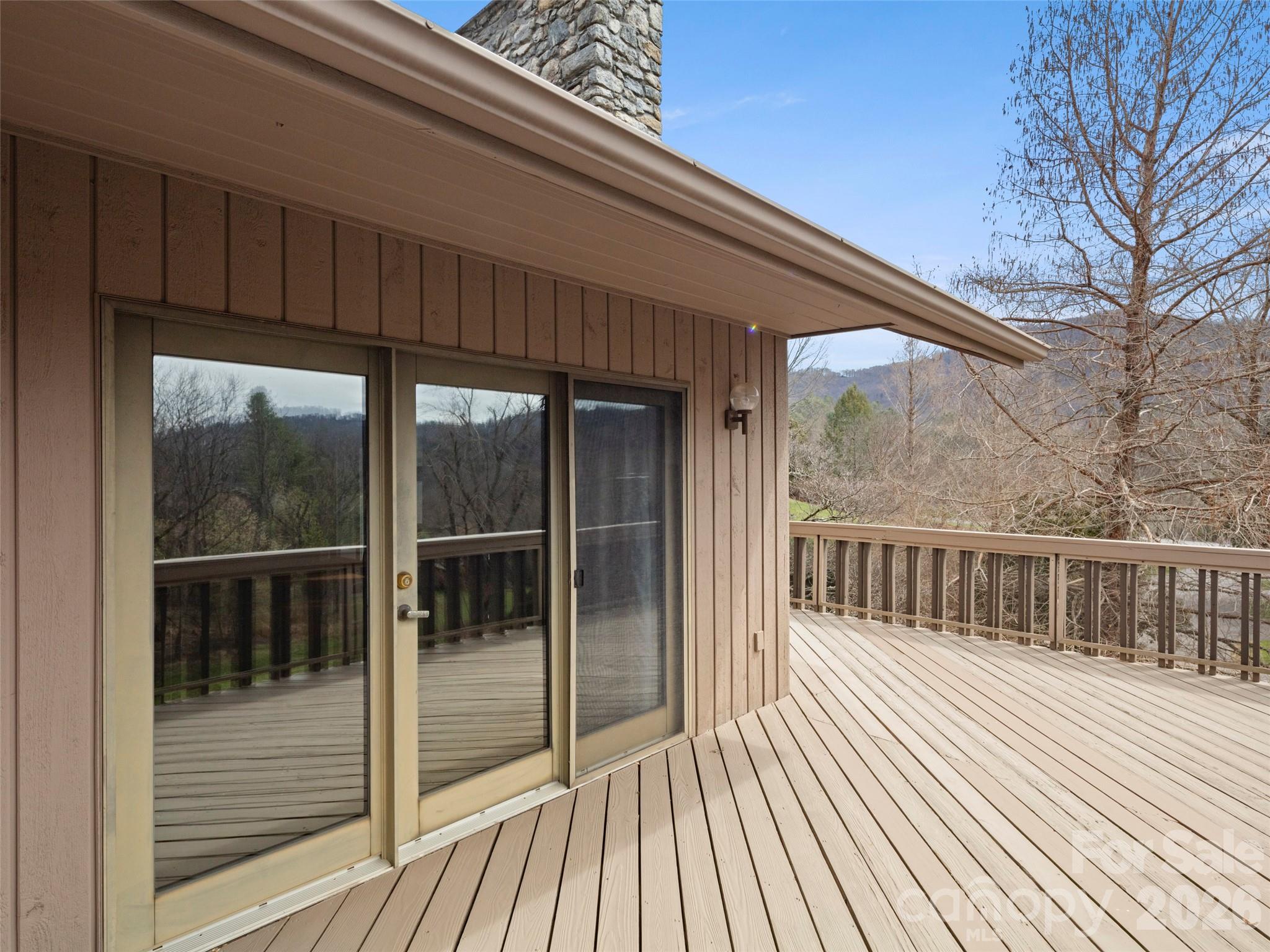 15 Ridge Terrace — Asheville