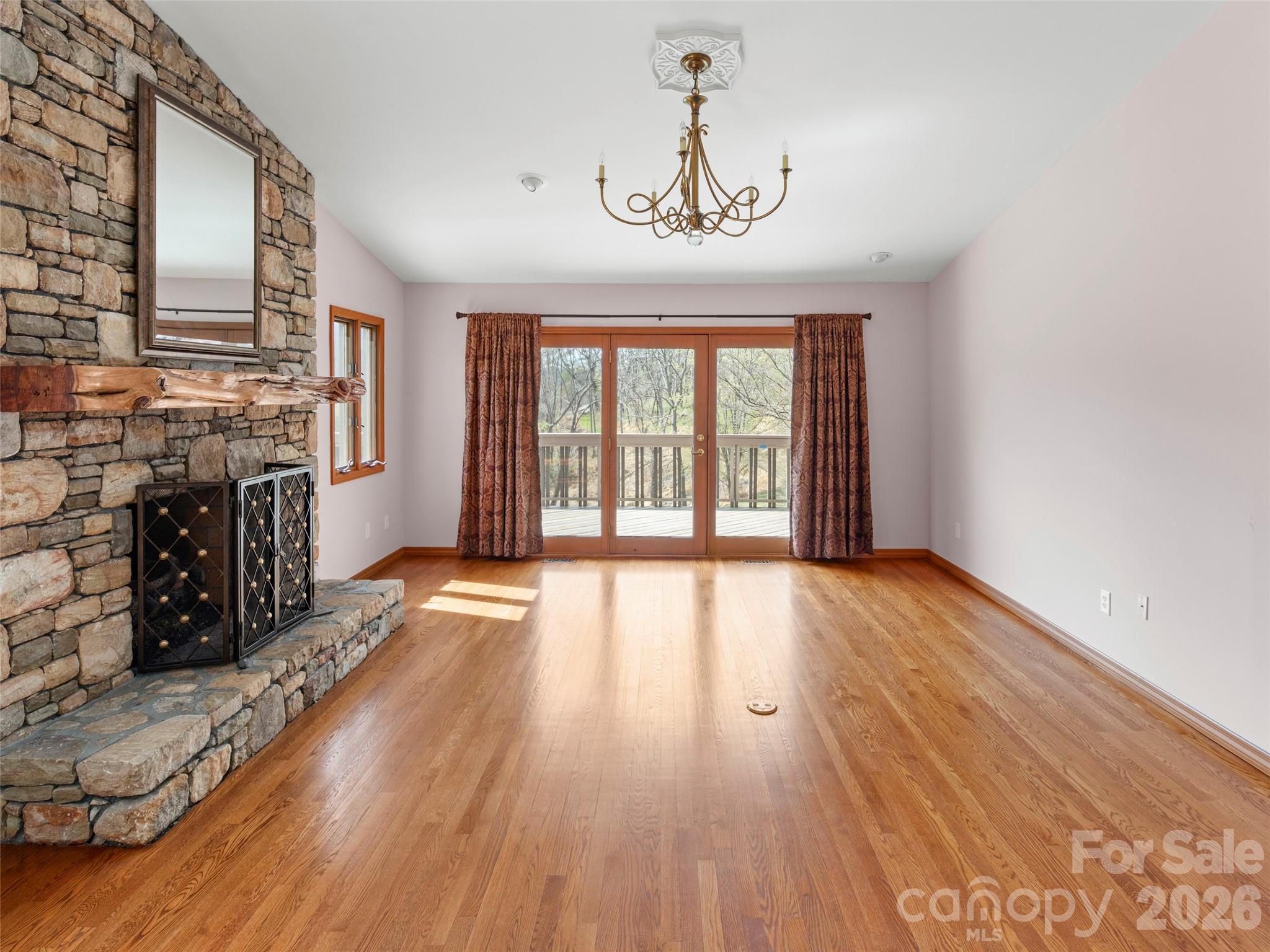 15 Ridge Terrace — Asheville