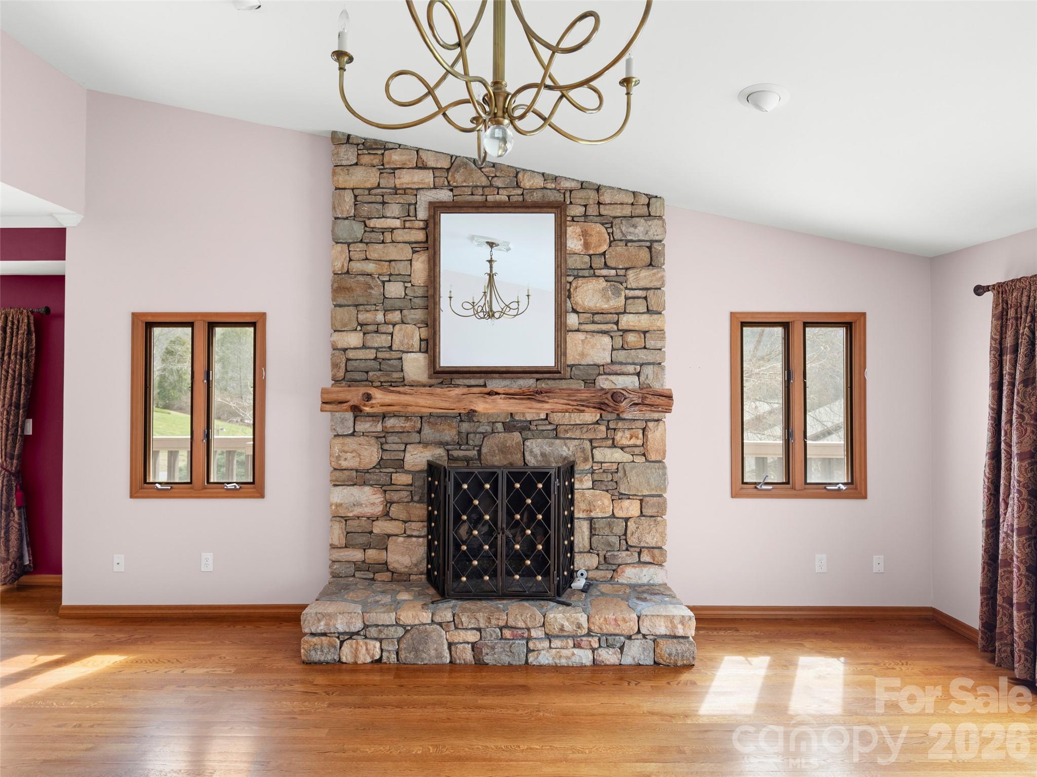15 Ridge Terrace — Asheville