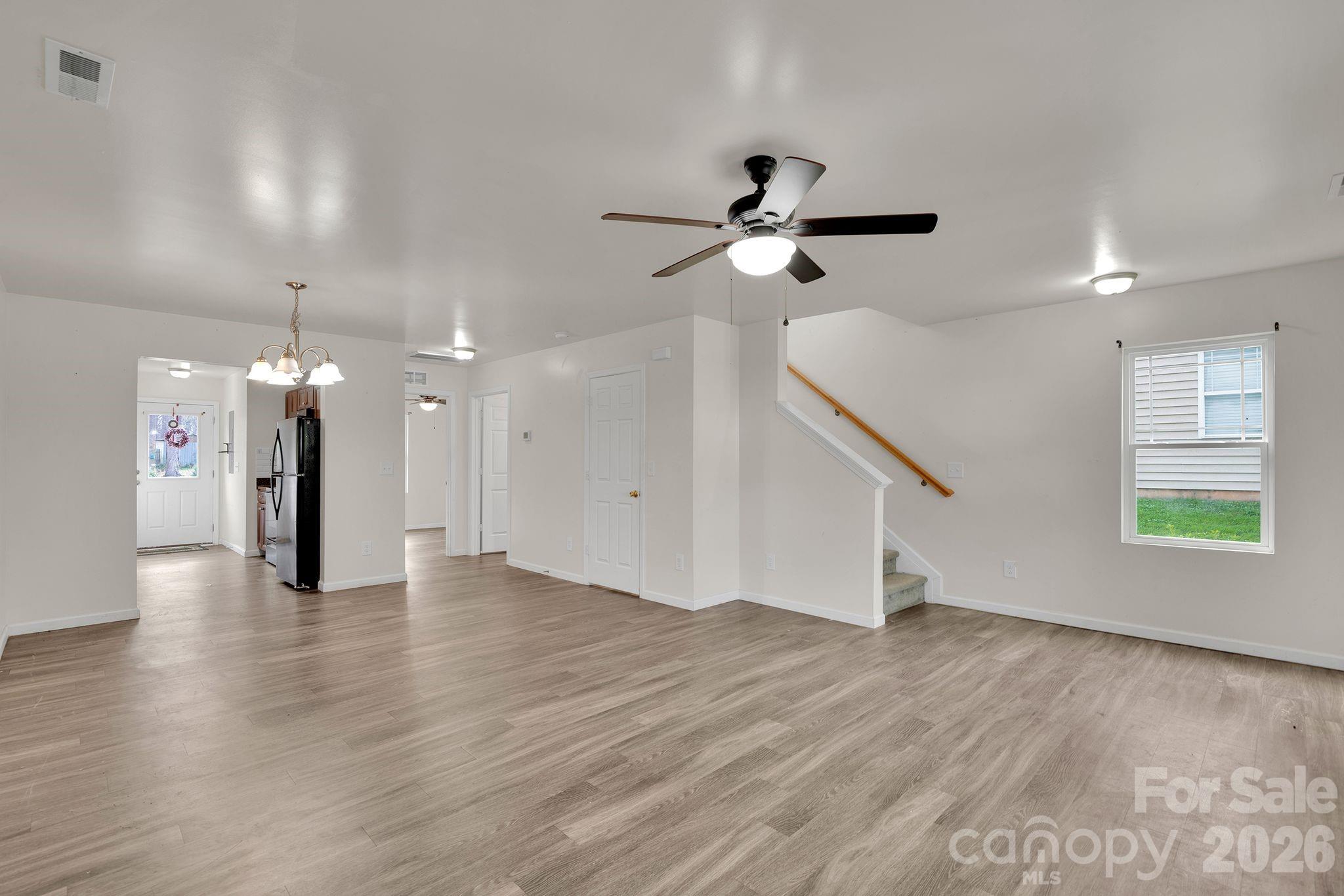 372 E Mills Avenue — Mooresville